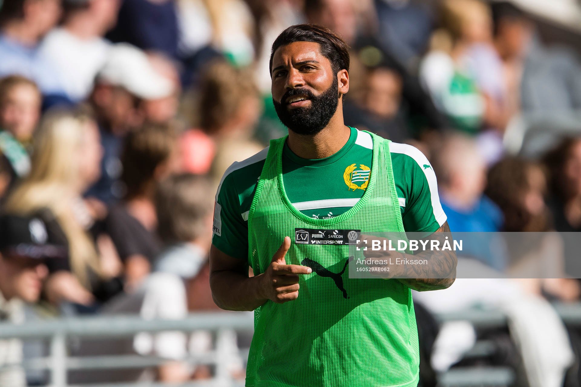 Hammarbys Stefan Batan värmer upp