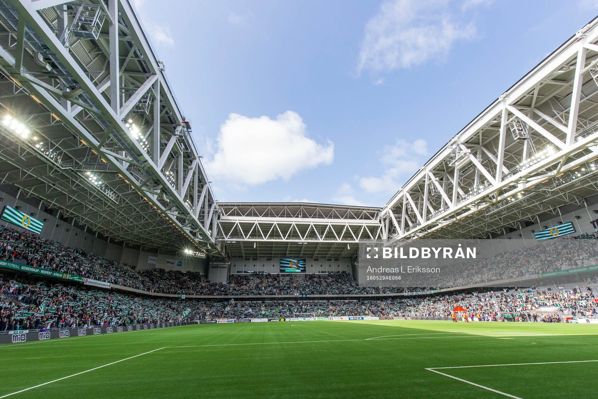 Spelarna gör entré på Tele2 Arena