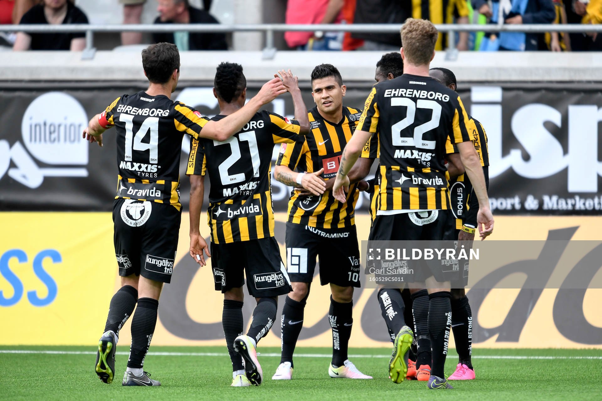 Häckens Paulo de Oliveira jublar