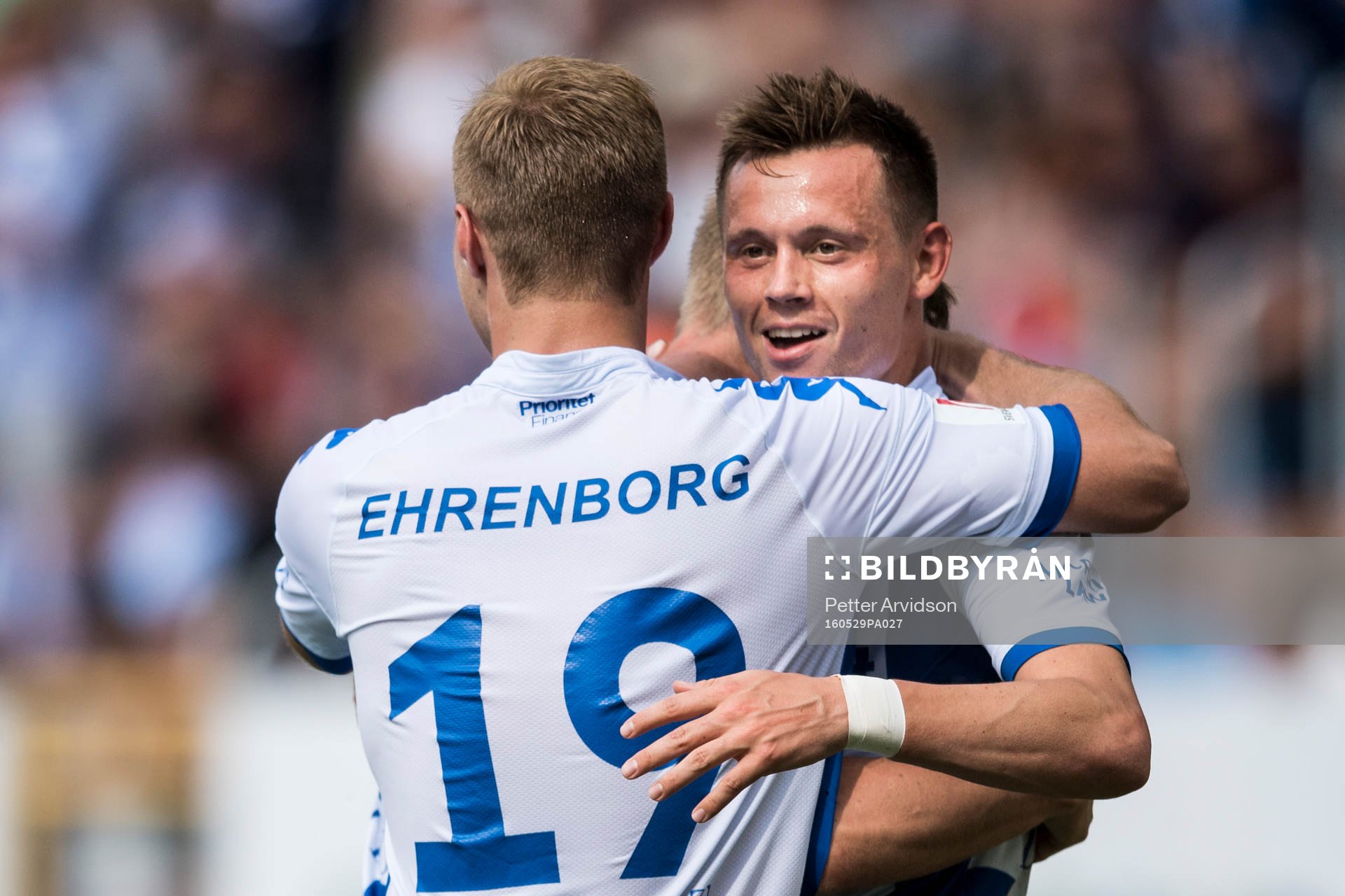 IFK Göteborgs Gustav Engvall kramar om Jakob Ankersen