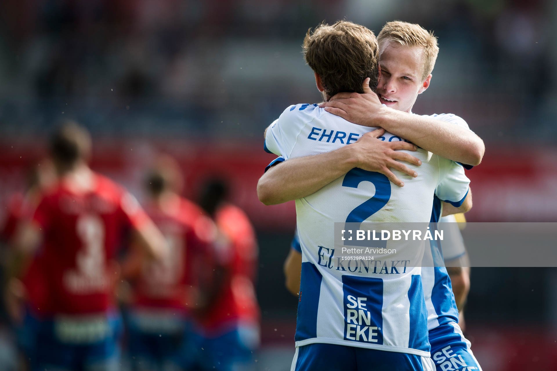 IFK Göteborgs Emil Salomonsson och Gustav Engvall jublar