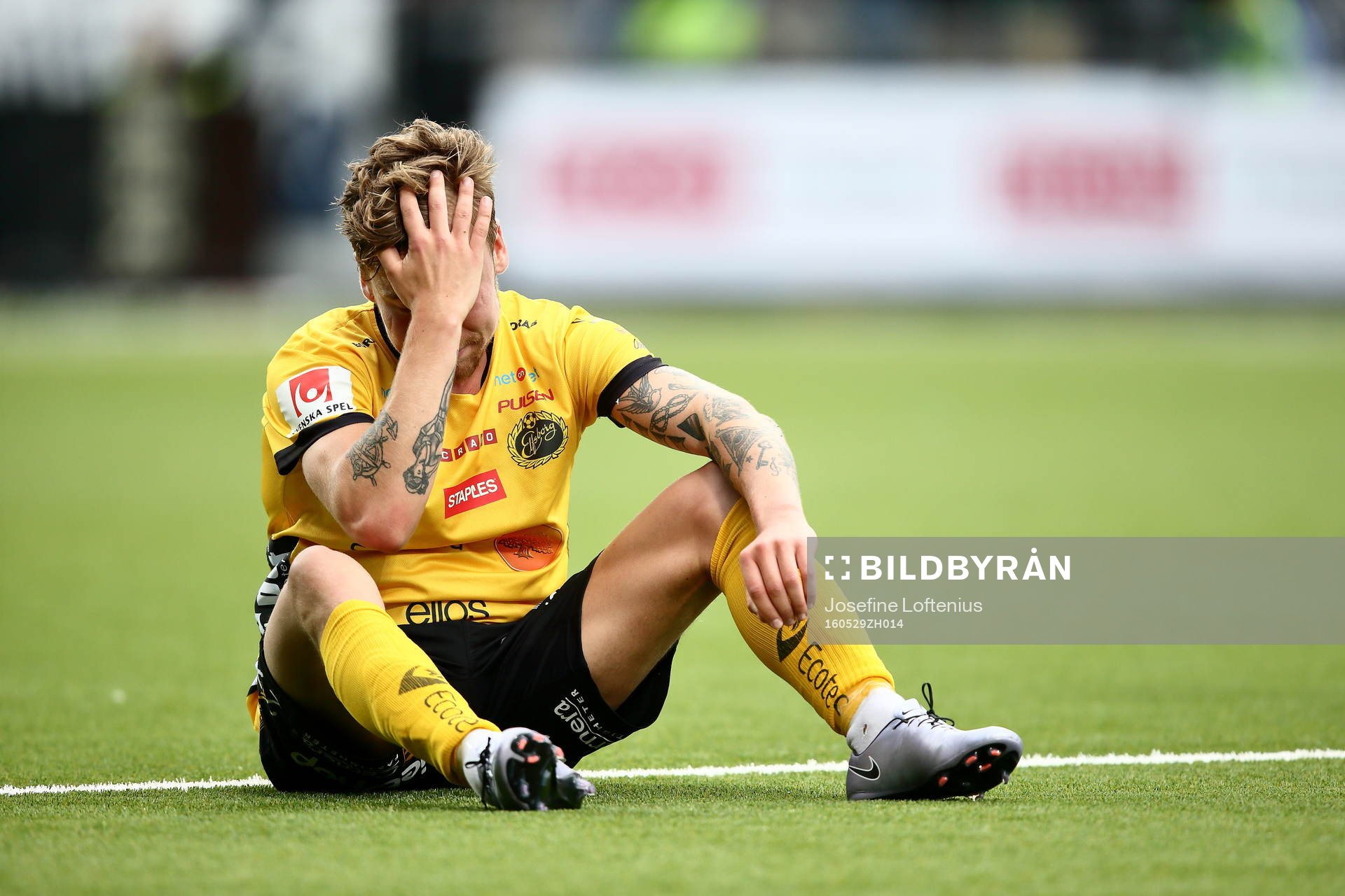 Elfsborgs Thomas Kind Bendiksen deppar