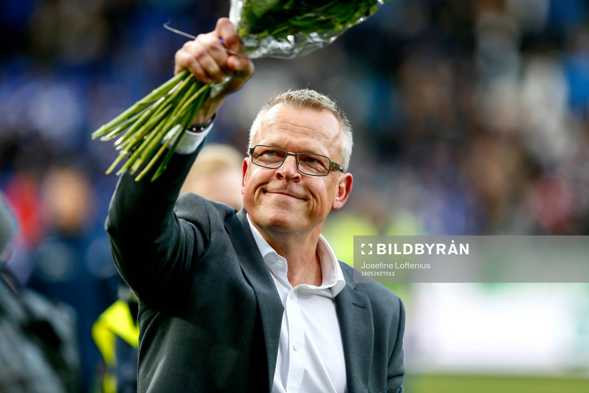 Norrköpings manager Janne Andersson tackar publiken