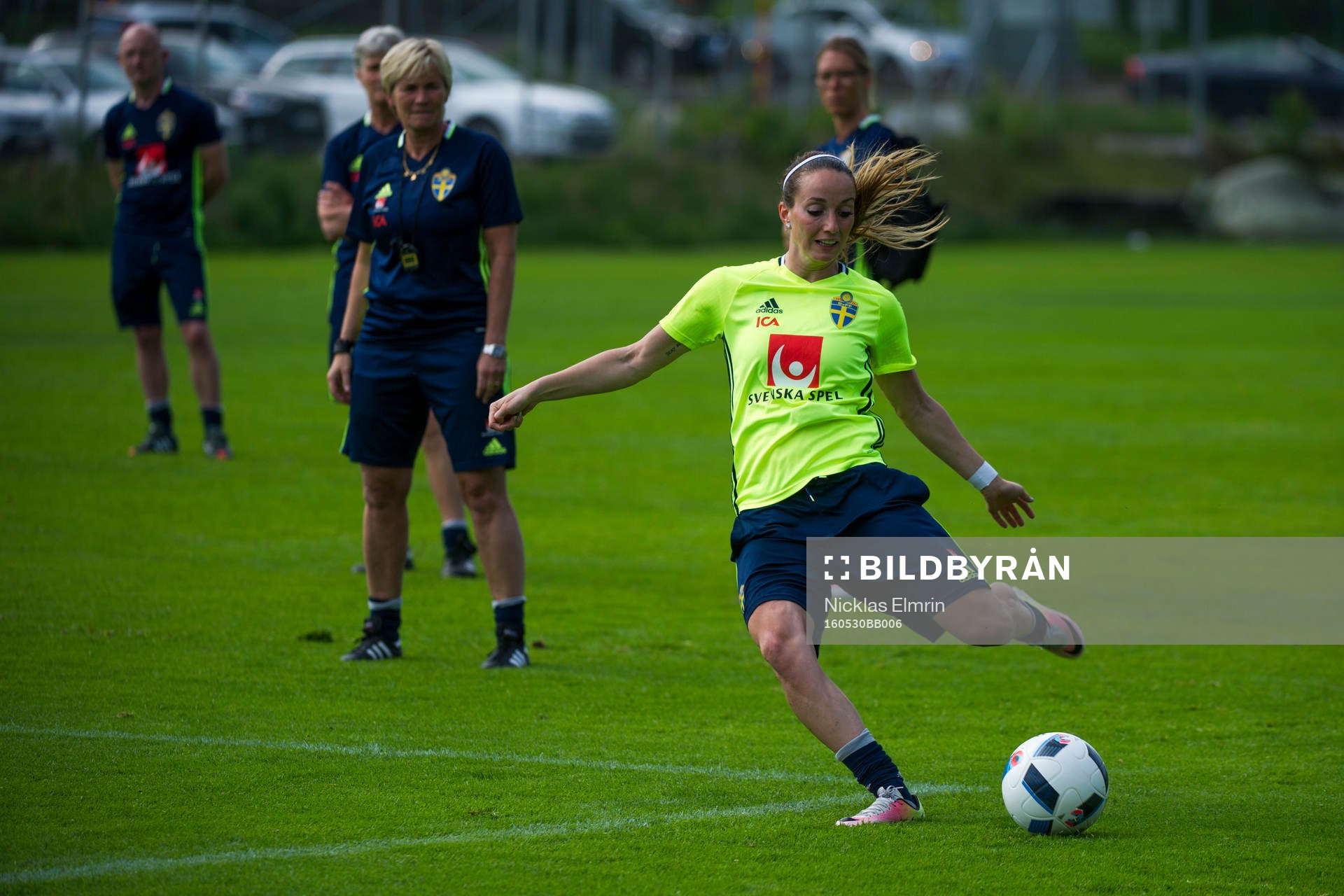 Kosovare Asllani