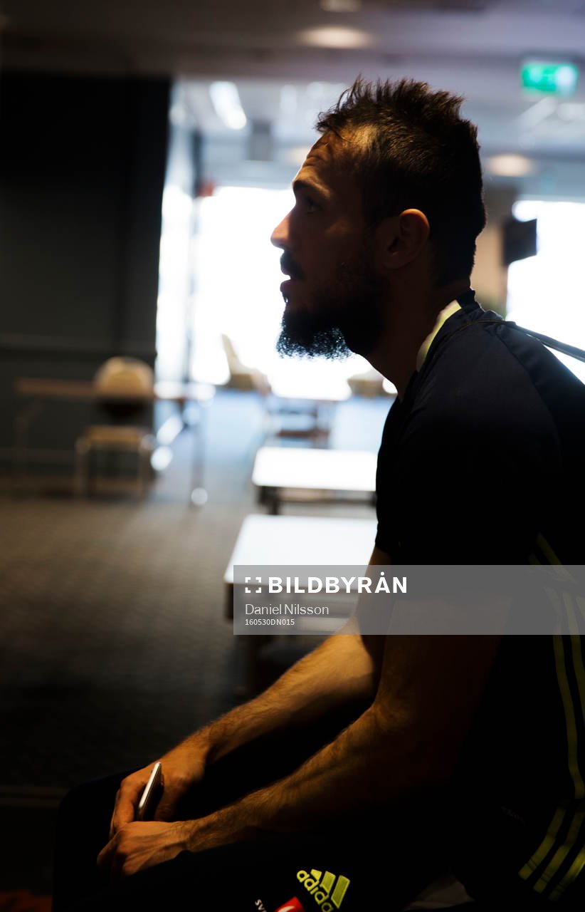 Svenska fotbollslandslagets Emir Kujovic under en pressträff den 30 Maj 2016 i Malmö.
