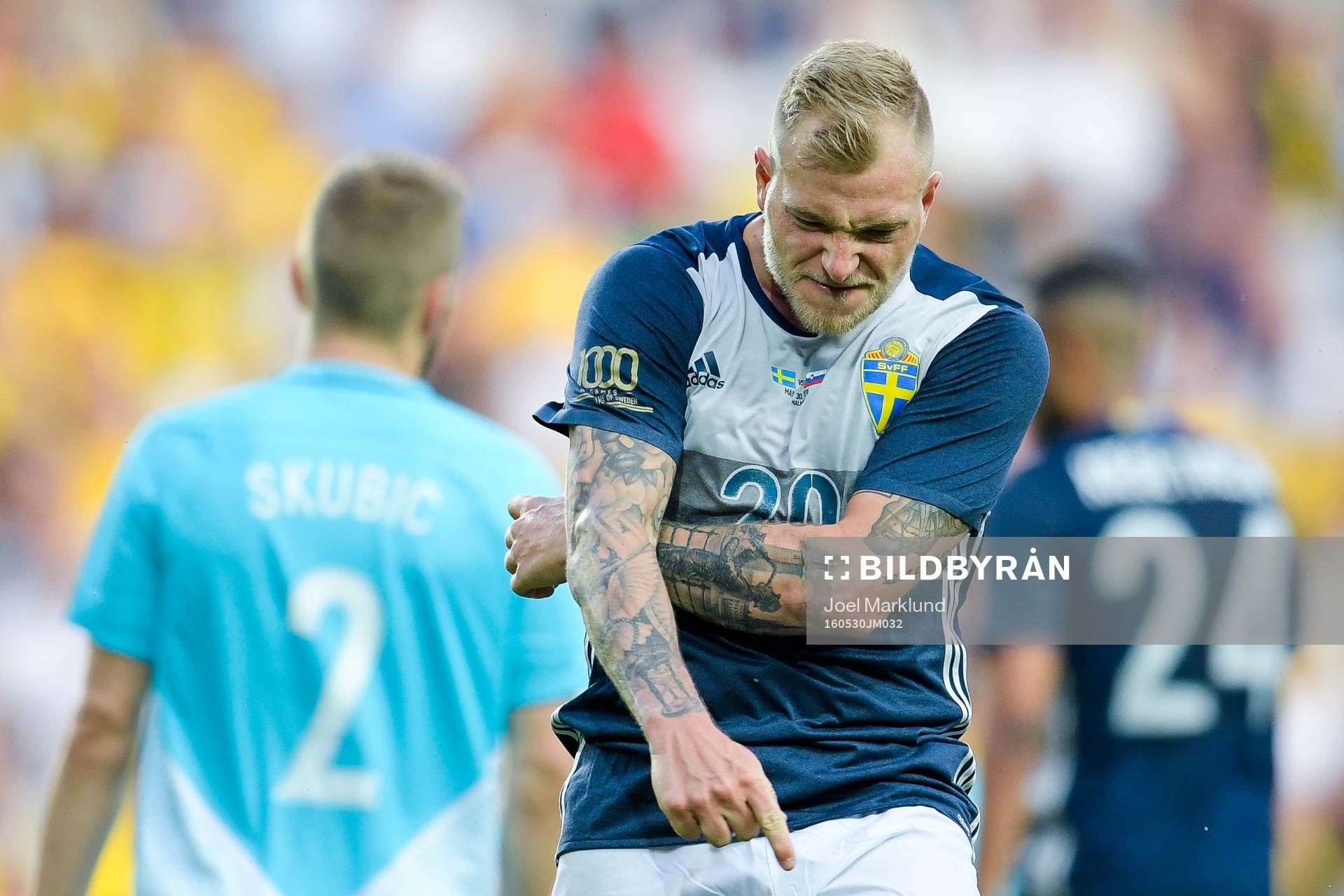 Sveriges John Guidetti reagerar