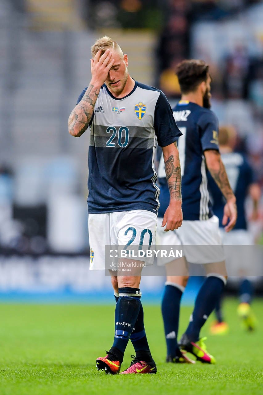 Sveriges John Guidetti  deppar