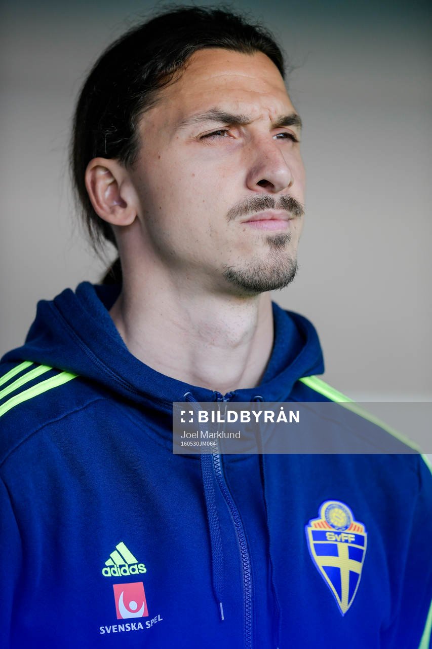 Sveriges Zlatan Ibrahimovic före fotbollslandskampen