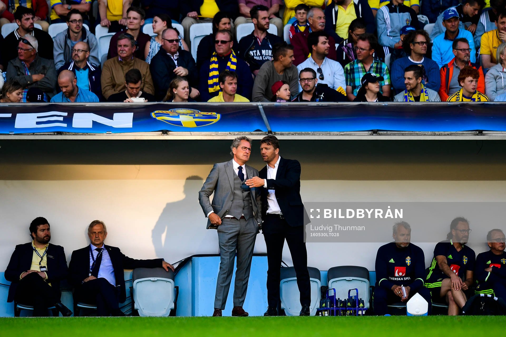 Sveriges förbundskapten Erik Hamrén och players manager