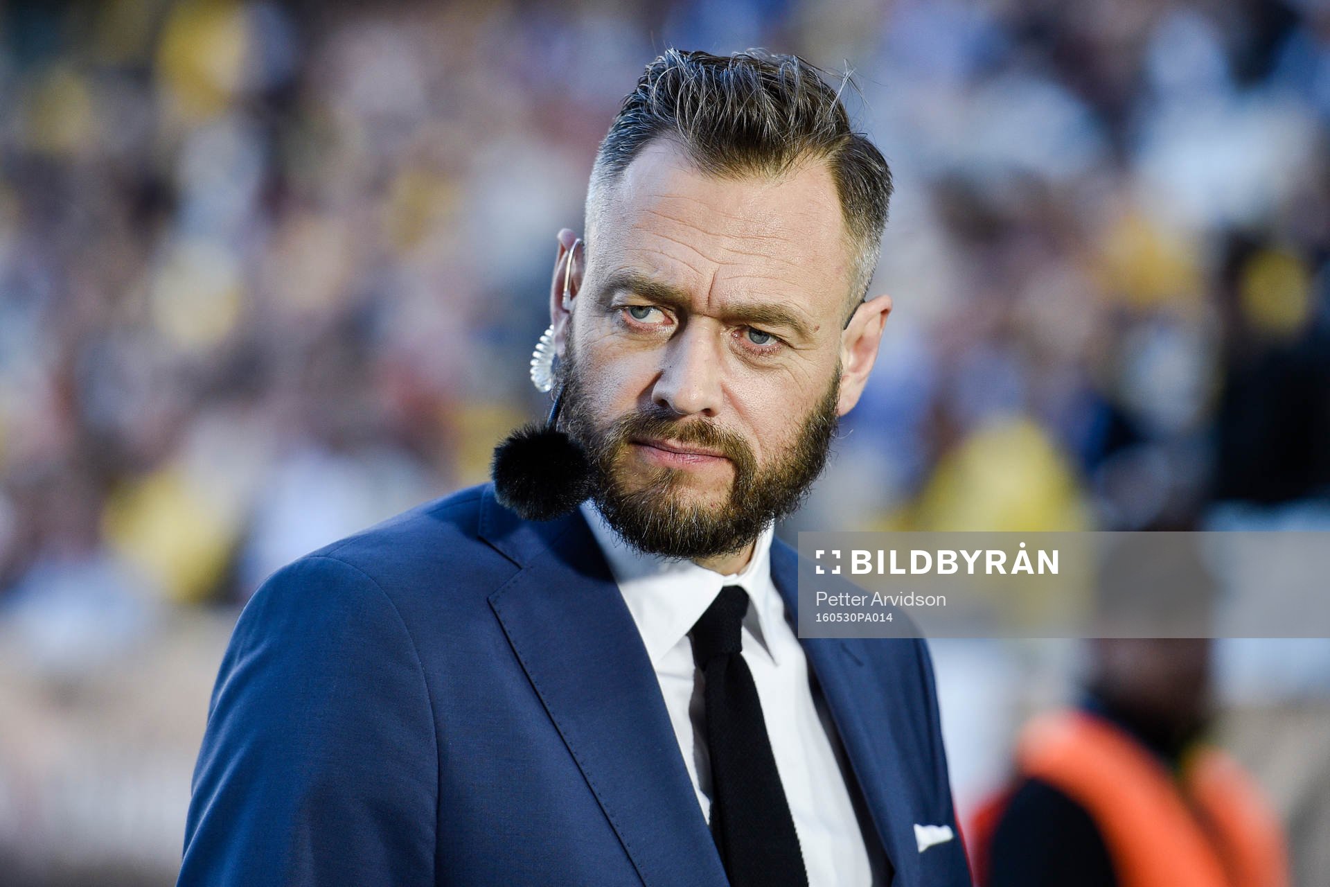 s Olof Lundh före fotbollslandskampen mellan Sverige och