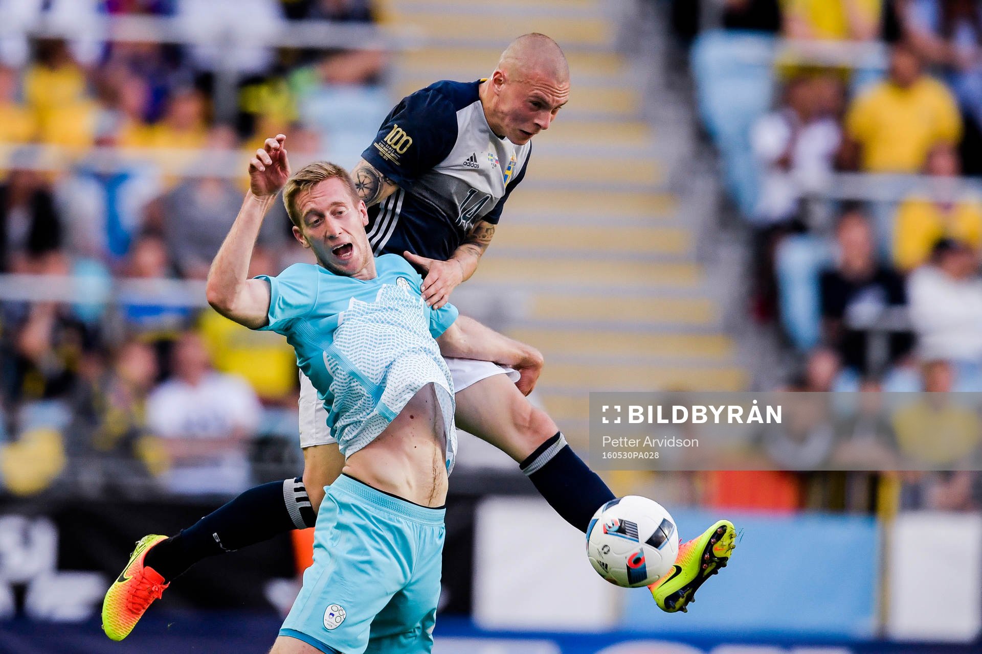 Sloveniens Miha Mevlja och Sveriges Victor Nilsson Lindelöf