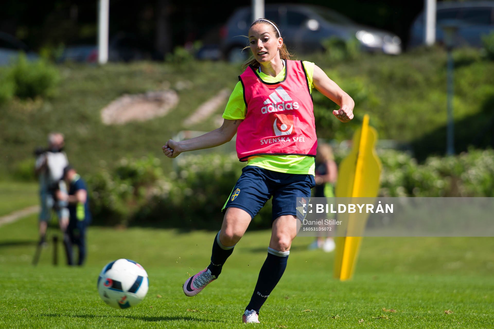 Kosovare Asllani