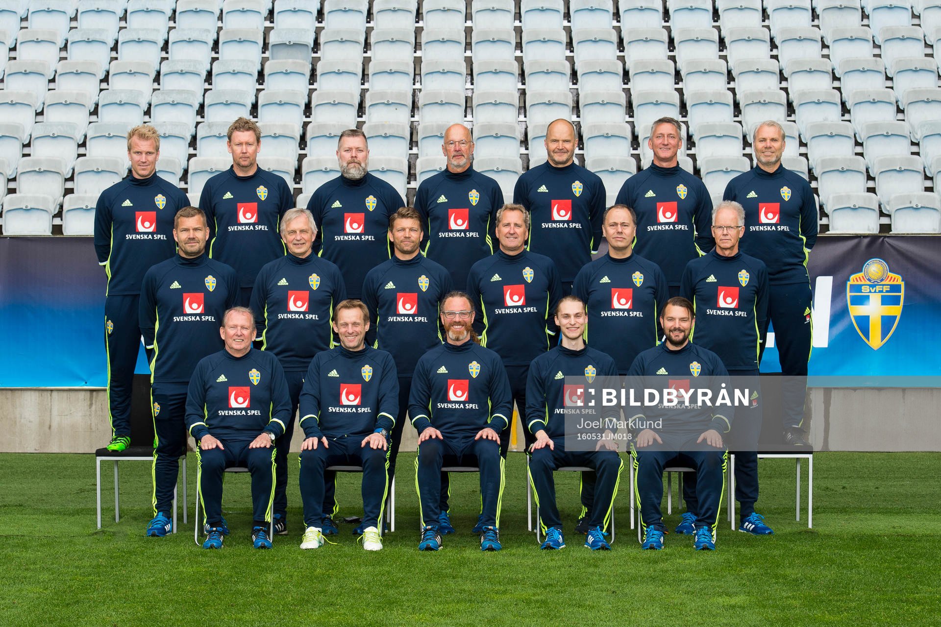 Sveriges fotbollslandslags ledare poserar för en gruppbild den 31 maj 2016 i Malmö. Övre raden från vänster: Mellersta raden från vänster: Nedre raden från vänster: EDITORS NOTE: Bilden är retuscherad.