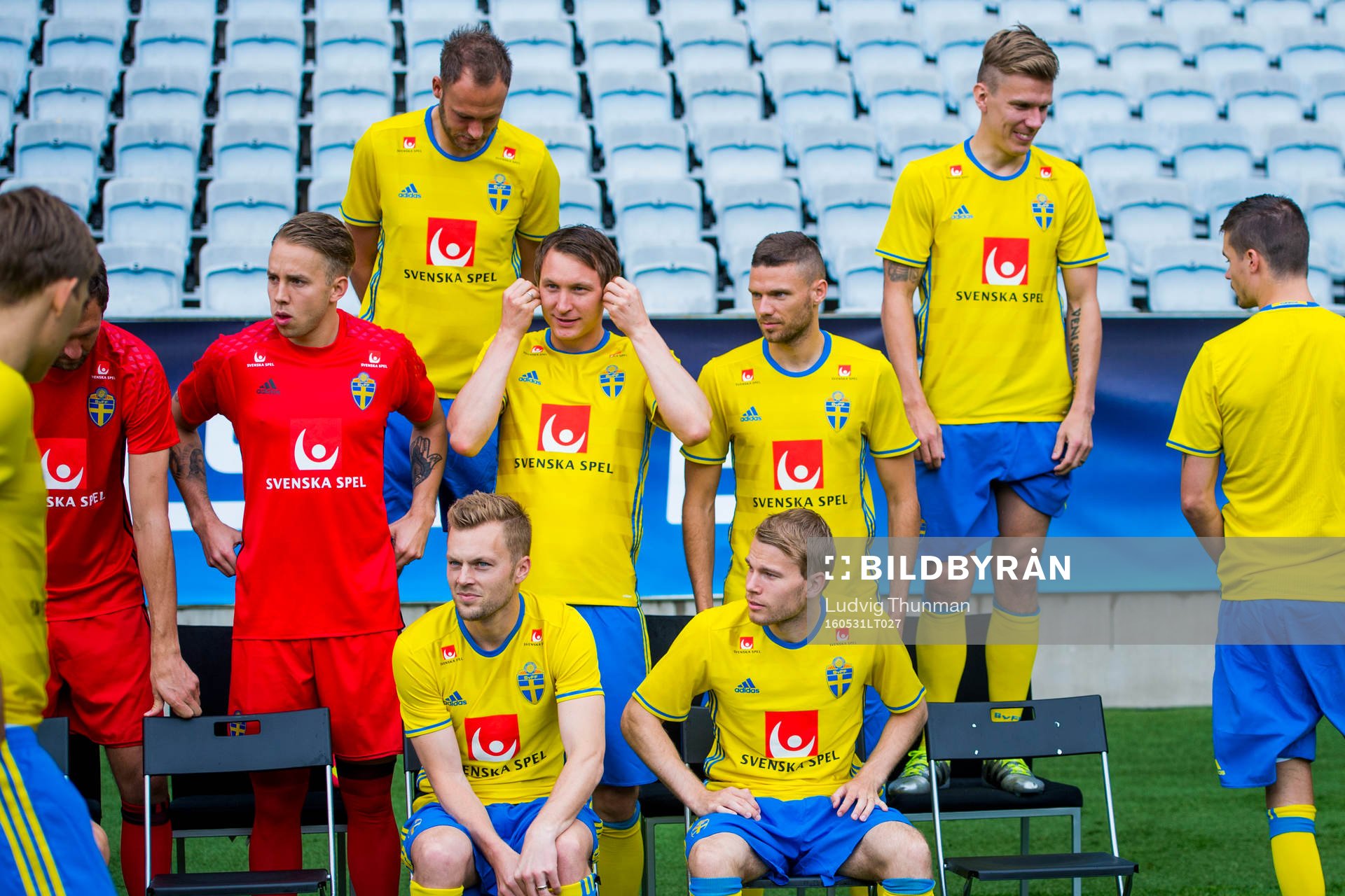 Sveriges Andreas Granqvist, målvakt Patrik Carlgren, Kim