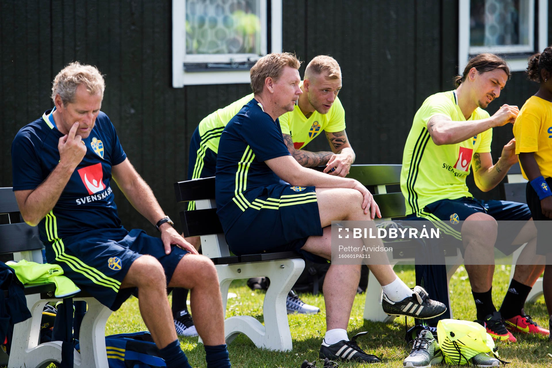 Förbundskapten Erik Hamrén, Peter Wettergren, bevakare