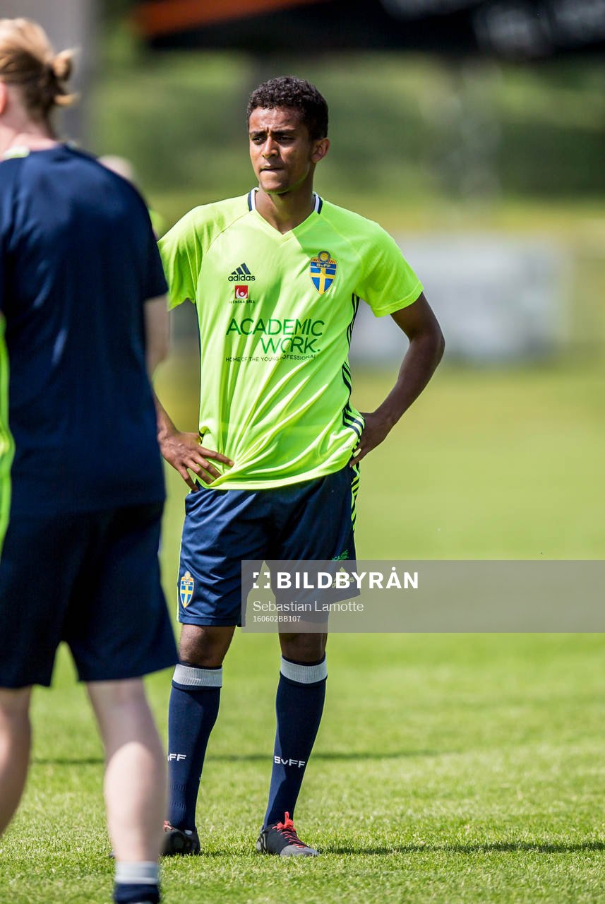 Tesfaldet Tekie