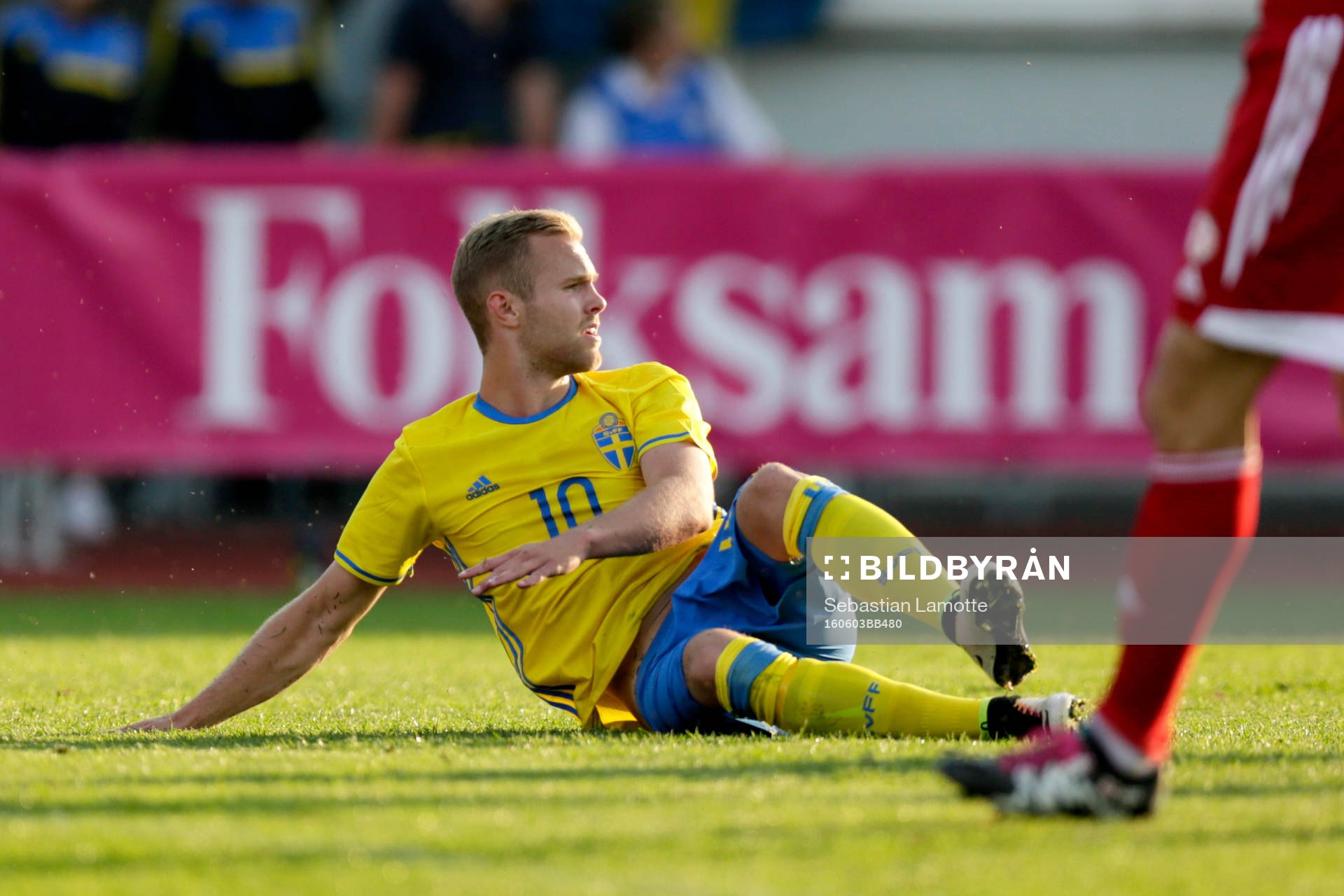 Sveriges Gustav Engvall blev fälld med straff som följd