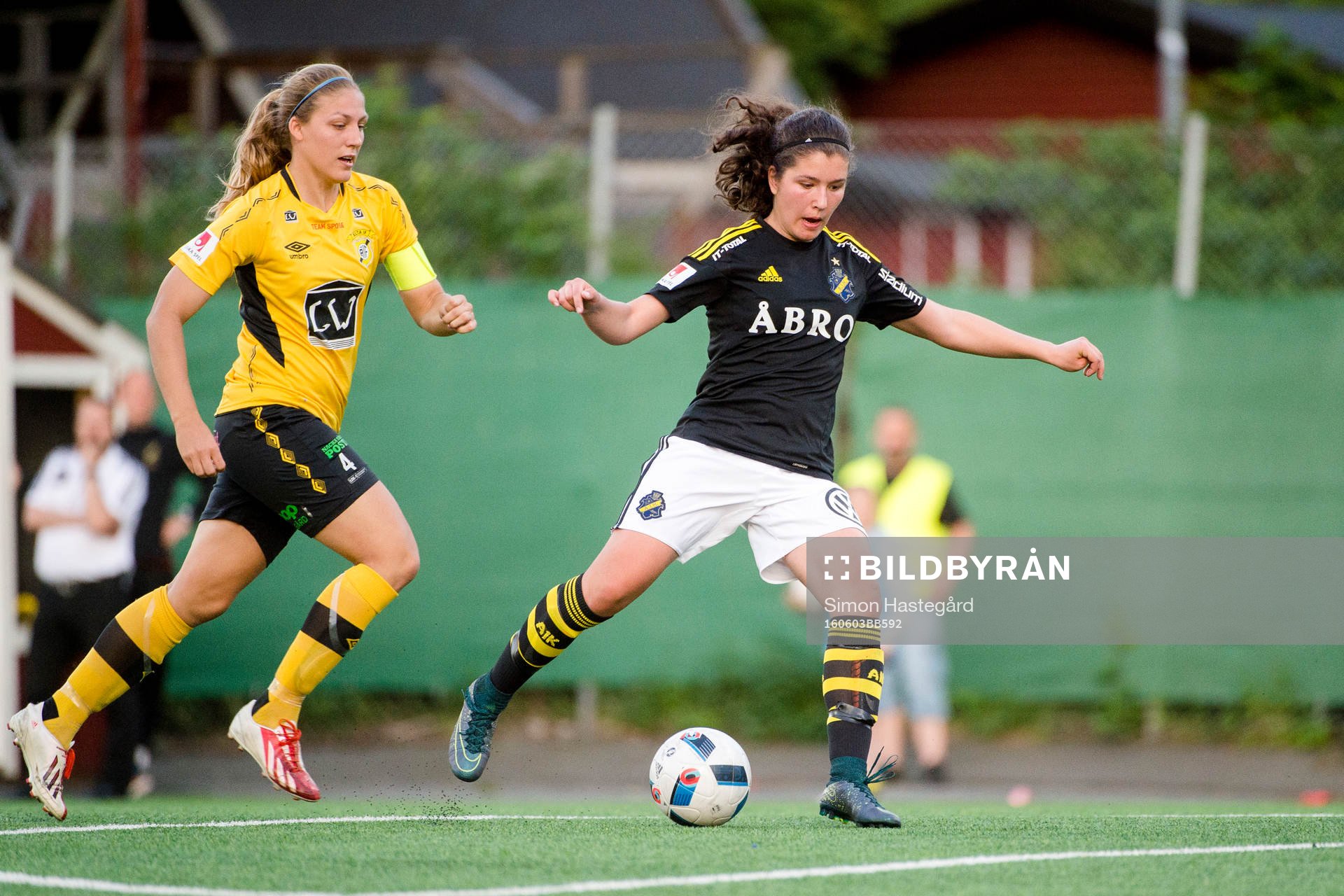 s Loreta Kullashi gör 2-1