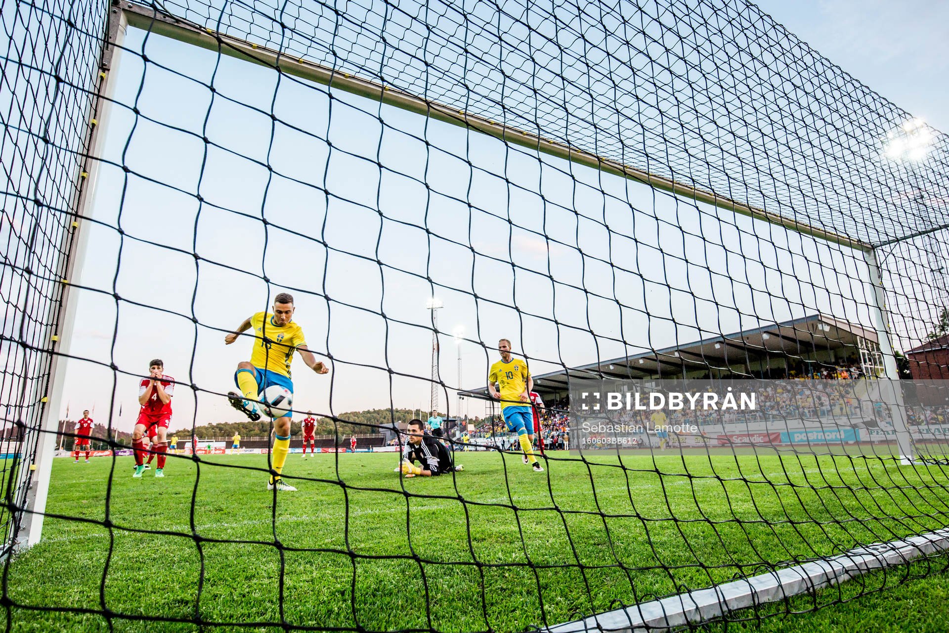 Sveriges Jordan Larsson gör 3-2