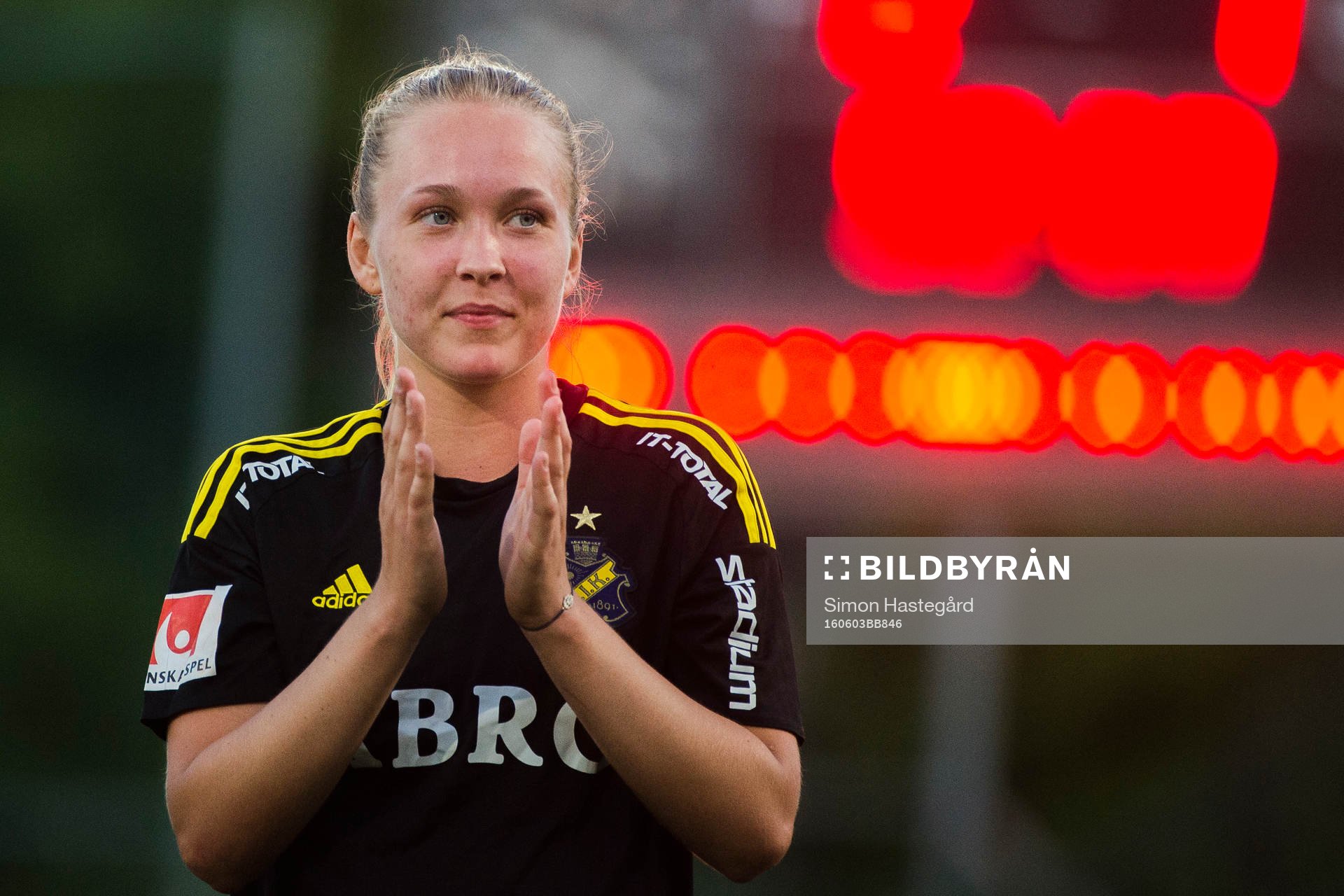 s Elin Sjölander