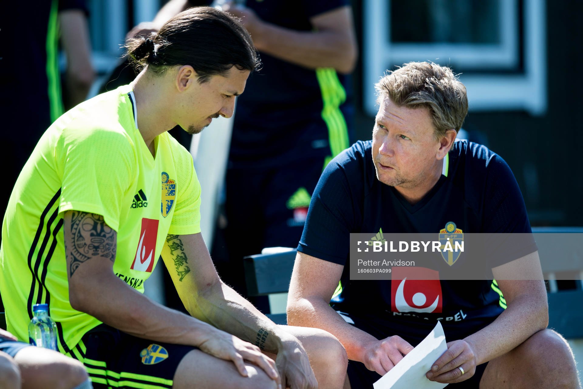 Zlatan Ibrahimovic och Peter Wettergren, bevakare och
