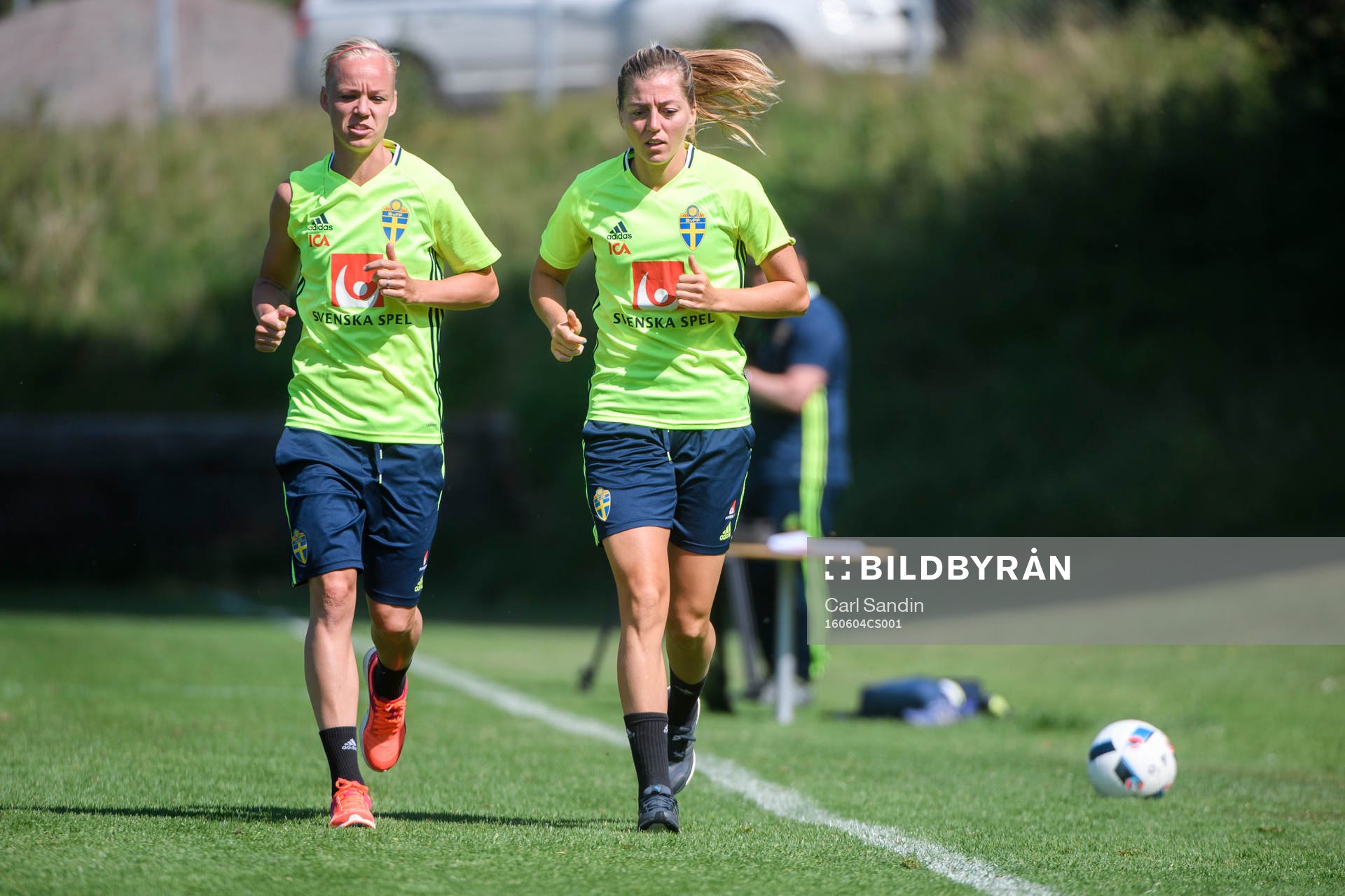 Caroline Seger och Linda Sembrant