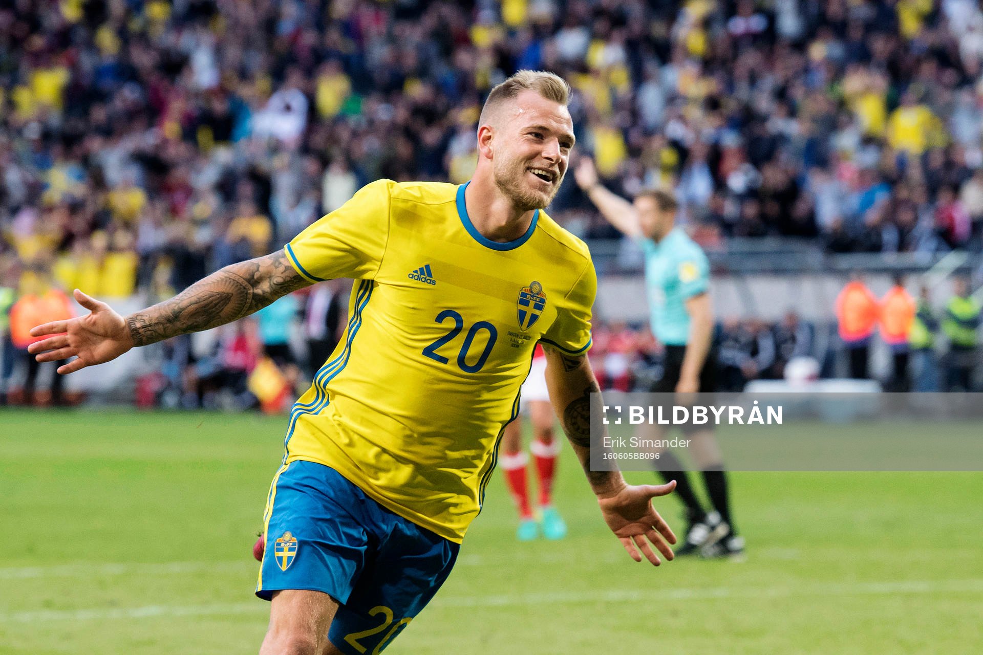 Sveriges John Guidetti jublar
