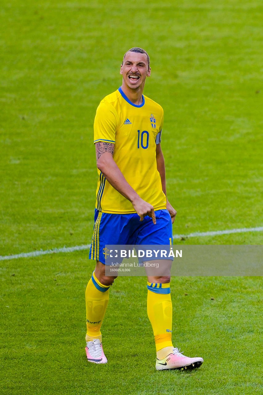 Sveriges Zlatan Ibrahimovic reagerar