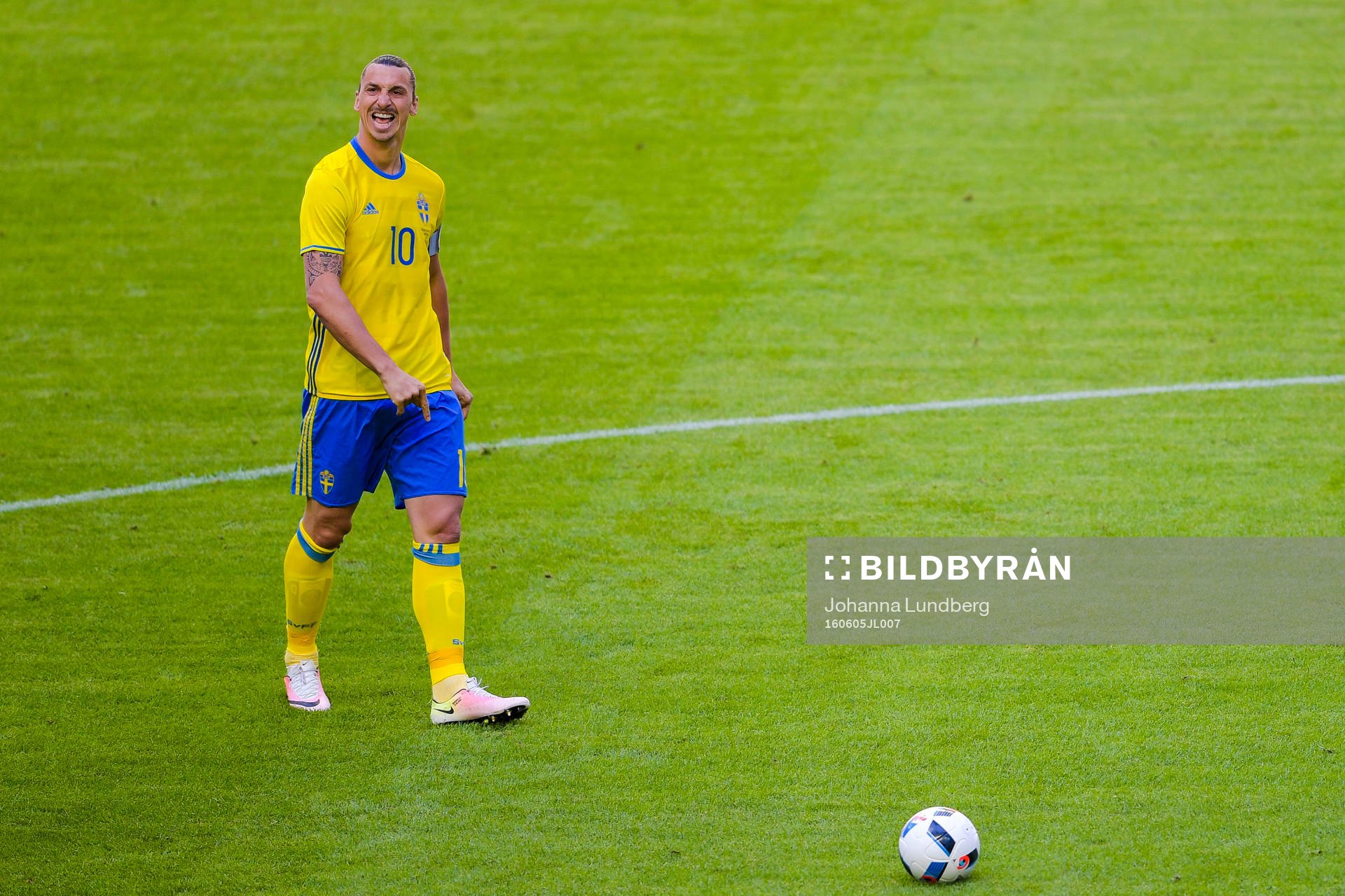 Sveriges Zlatan Ibrahimovic reagerar