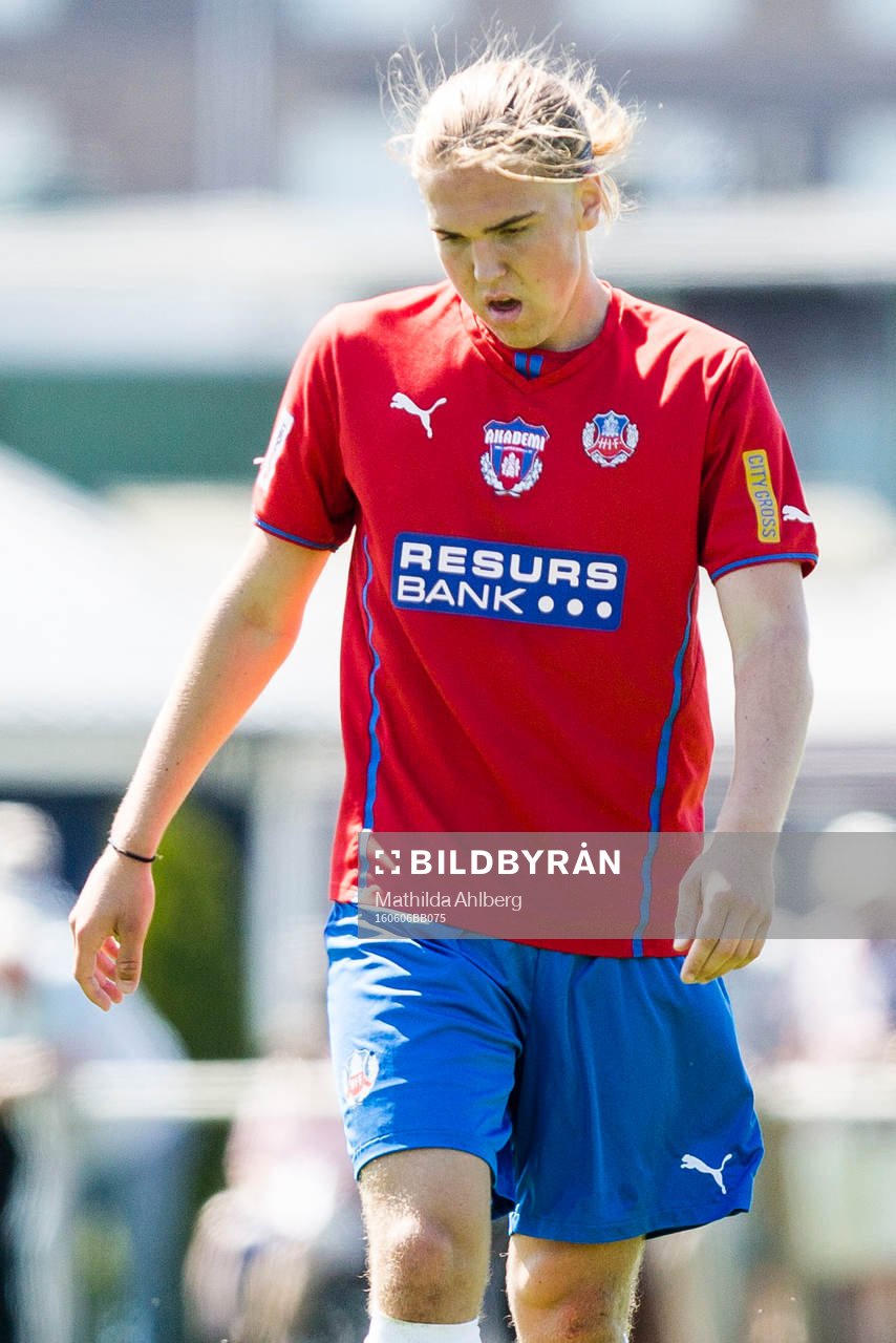 Helsingborgs Charlie Weberg deppar