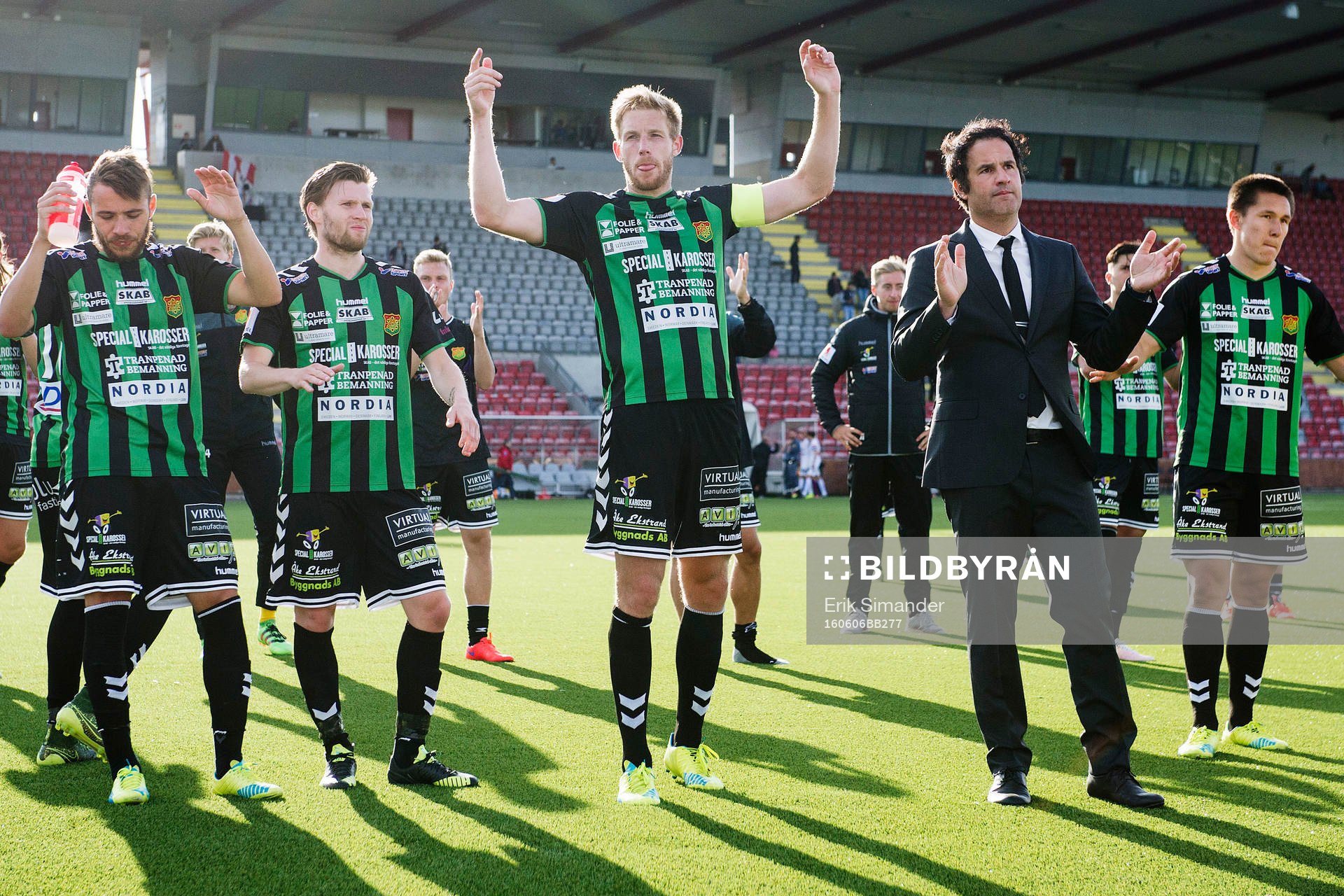 GAIS spelare tackar klacken