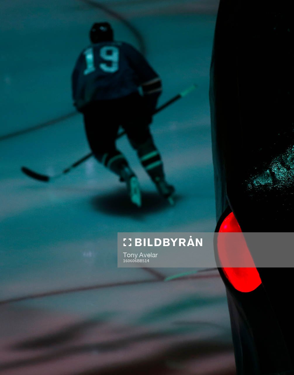 San Jose Sharks center Joe Thornton (19)