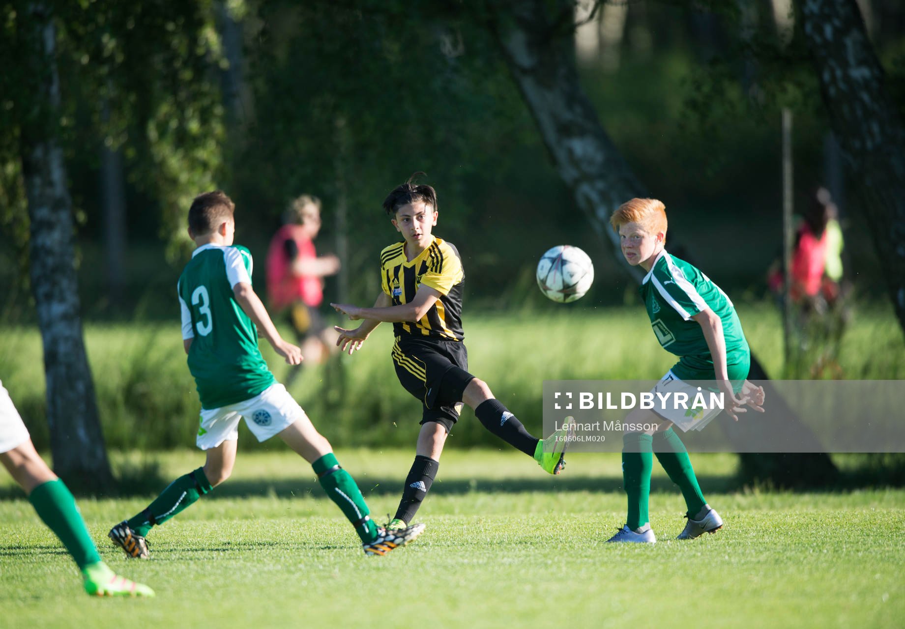 i matchen för pojkar födda 2002 mellan IFK Hässleholm