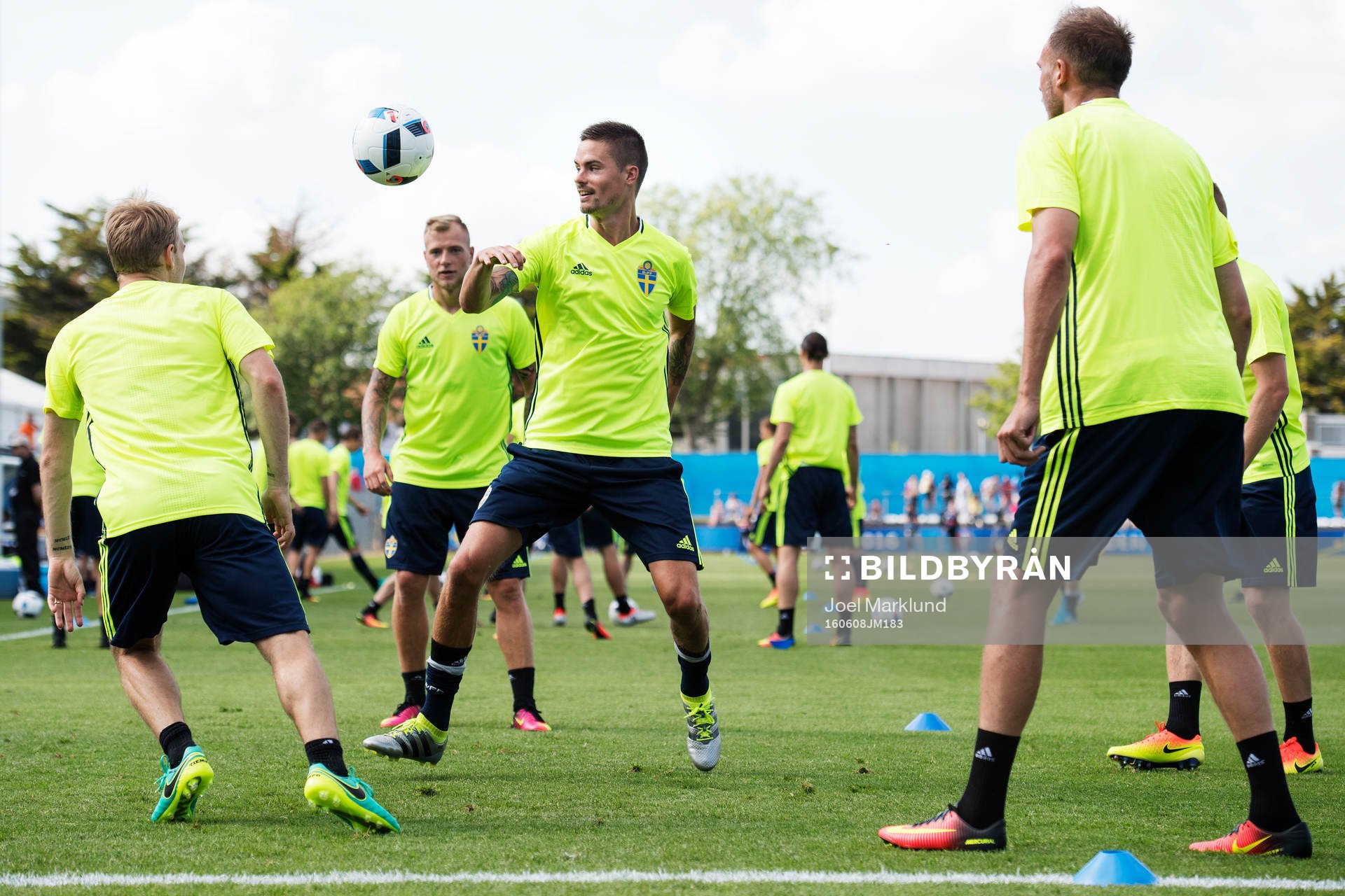 Mikael Lustig