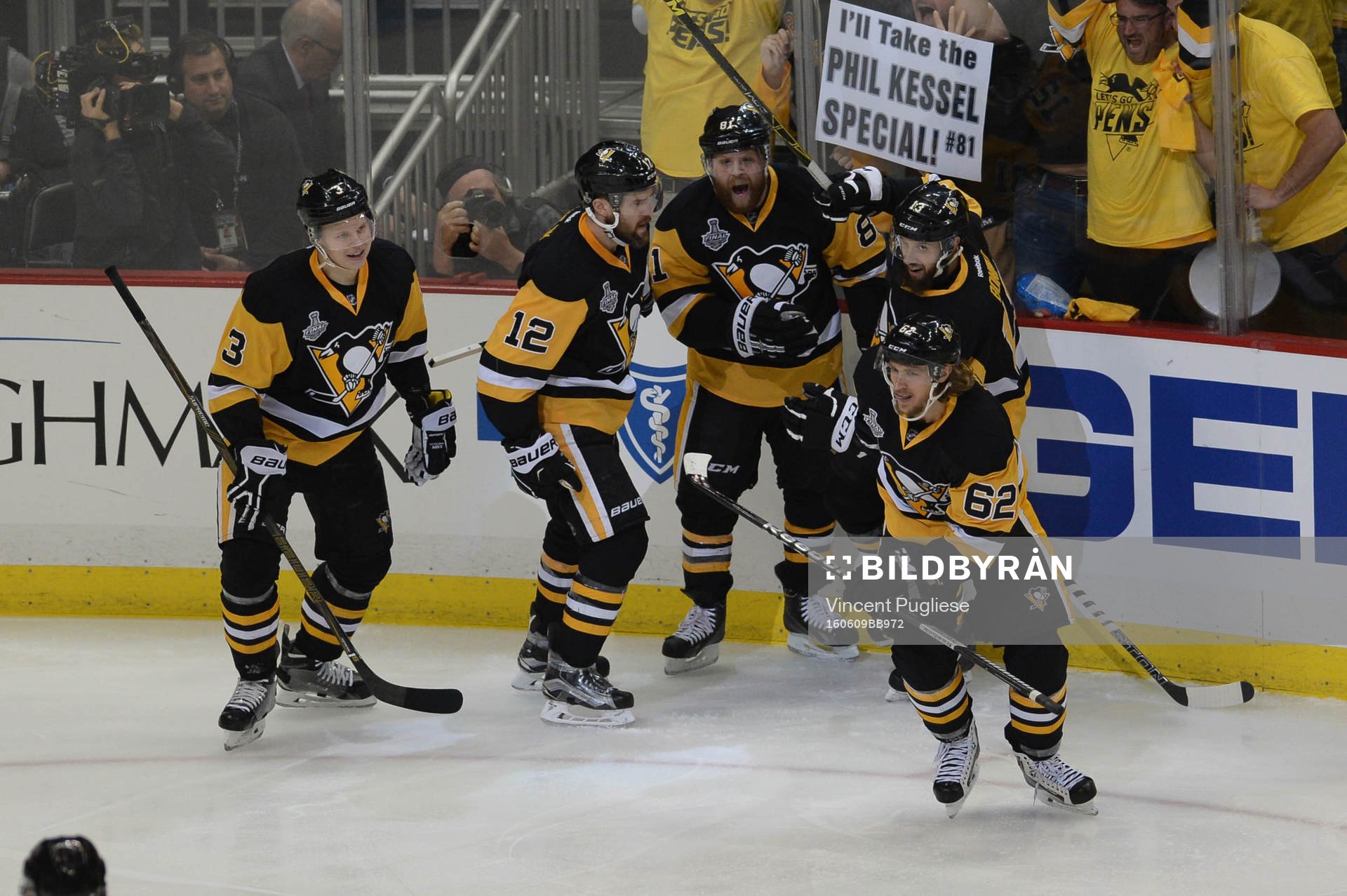 Pittsburgh Penguins celebrate their