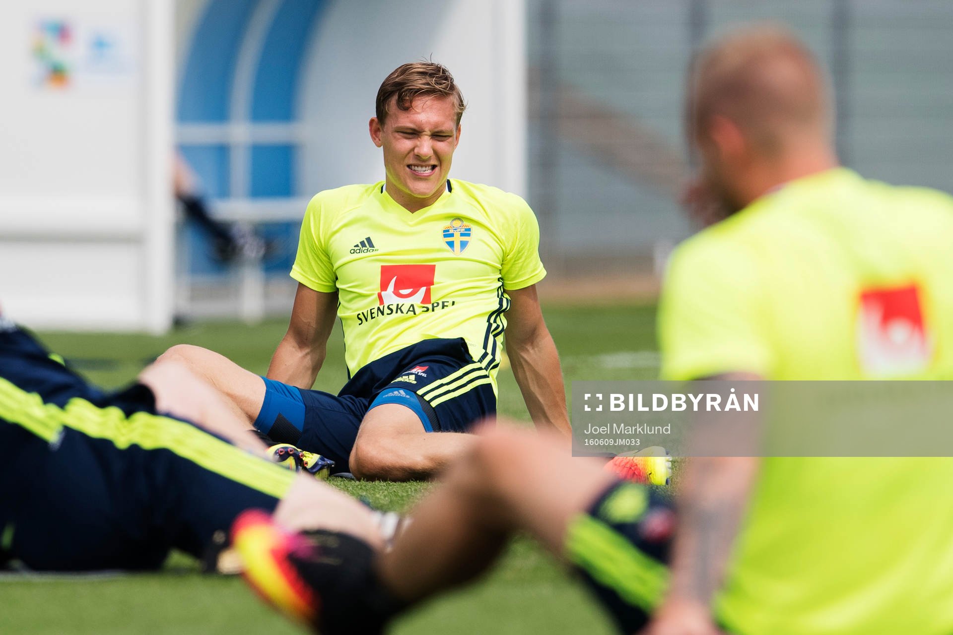 Ludwig Augustinsson  stretchar