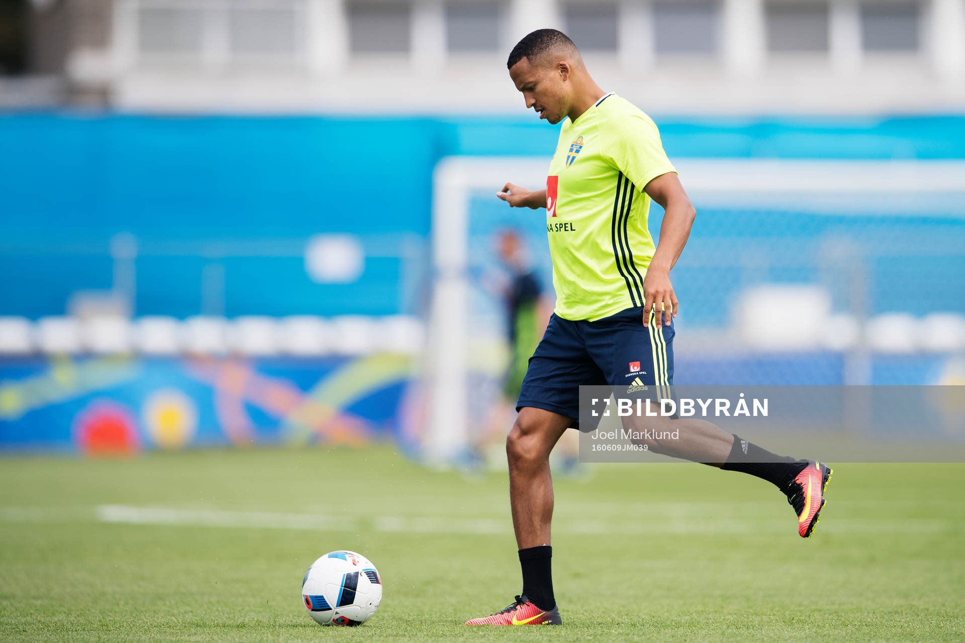 Martin Olsson