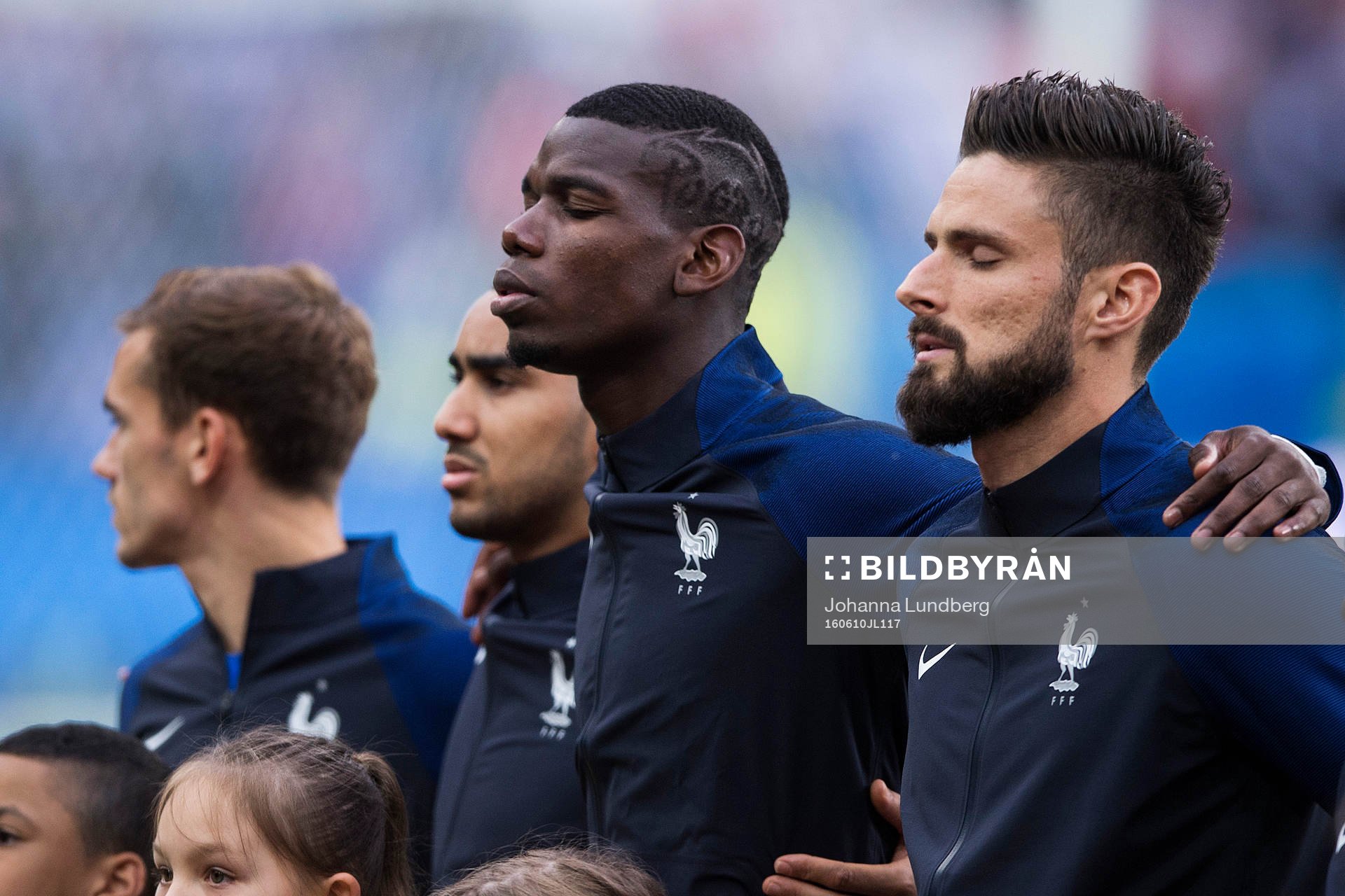 Frankrikes Paul Pogba och Olivier Giroud