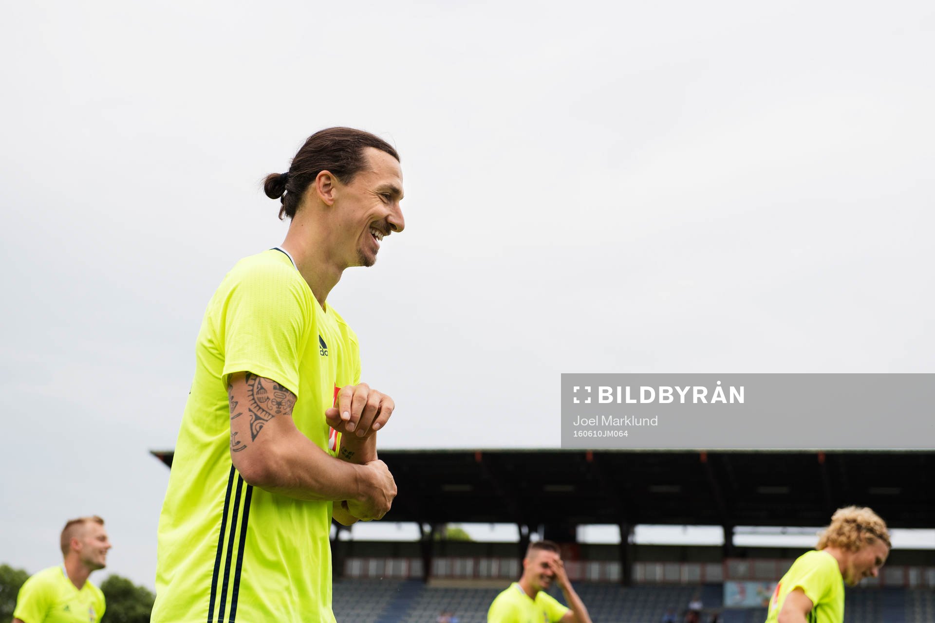 Zlatan Ibrahimovic skrattar