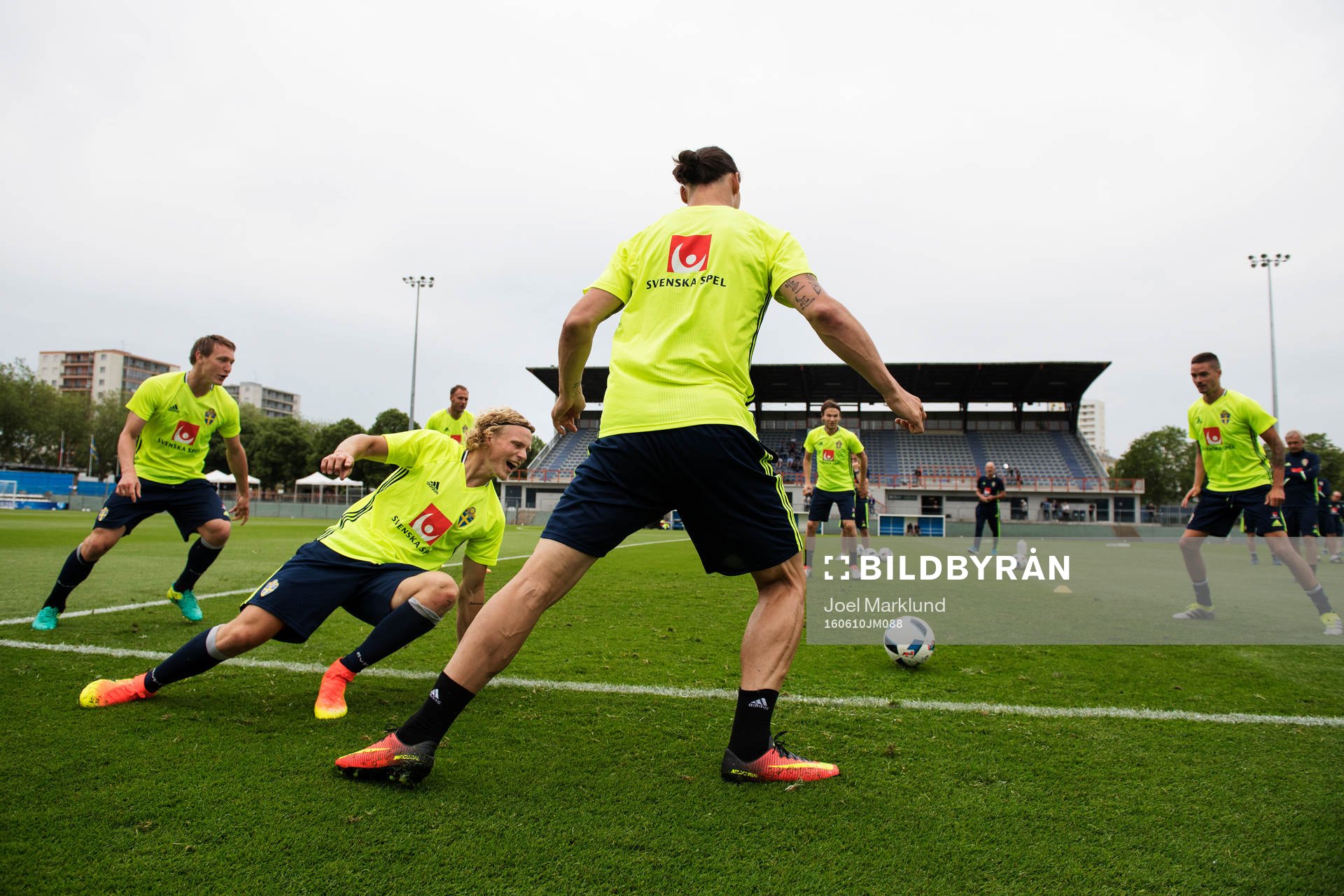Kim Källström, Oscar Hiljemark, Zlatan Ibrahimovic och