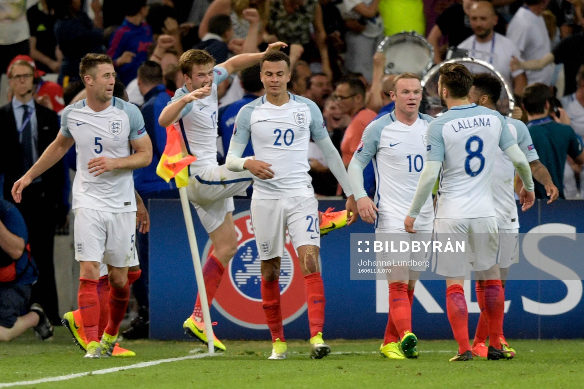 Englands Eric Dier jublar efter 1-0 under fotbollsmatchen mellan England och Ryssland under Fotbolls-EM den 11 juni 2016 i Marseille.