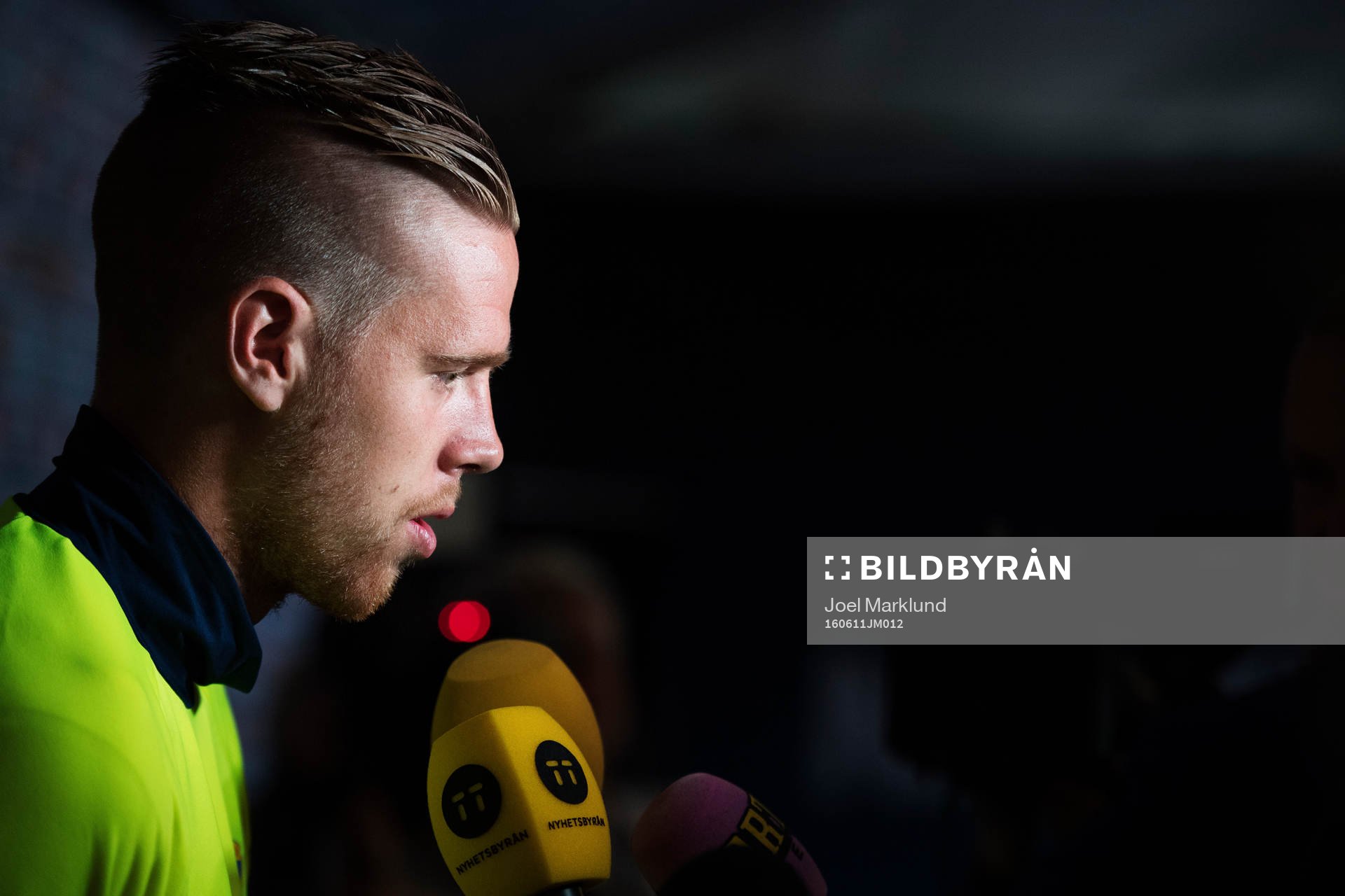 Pontus Jansson i mixed zone