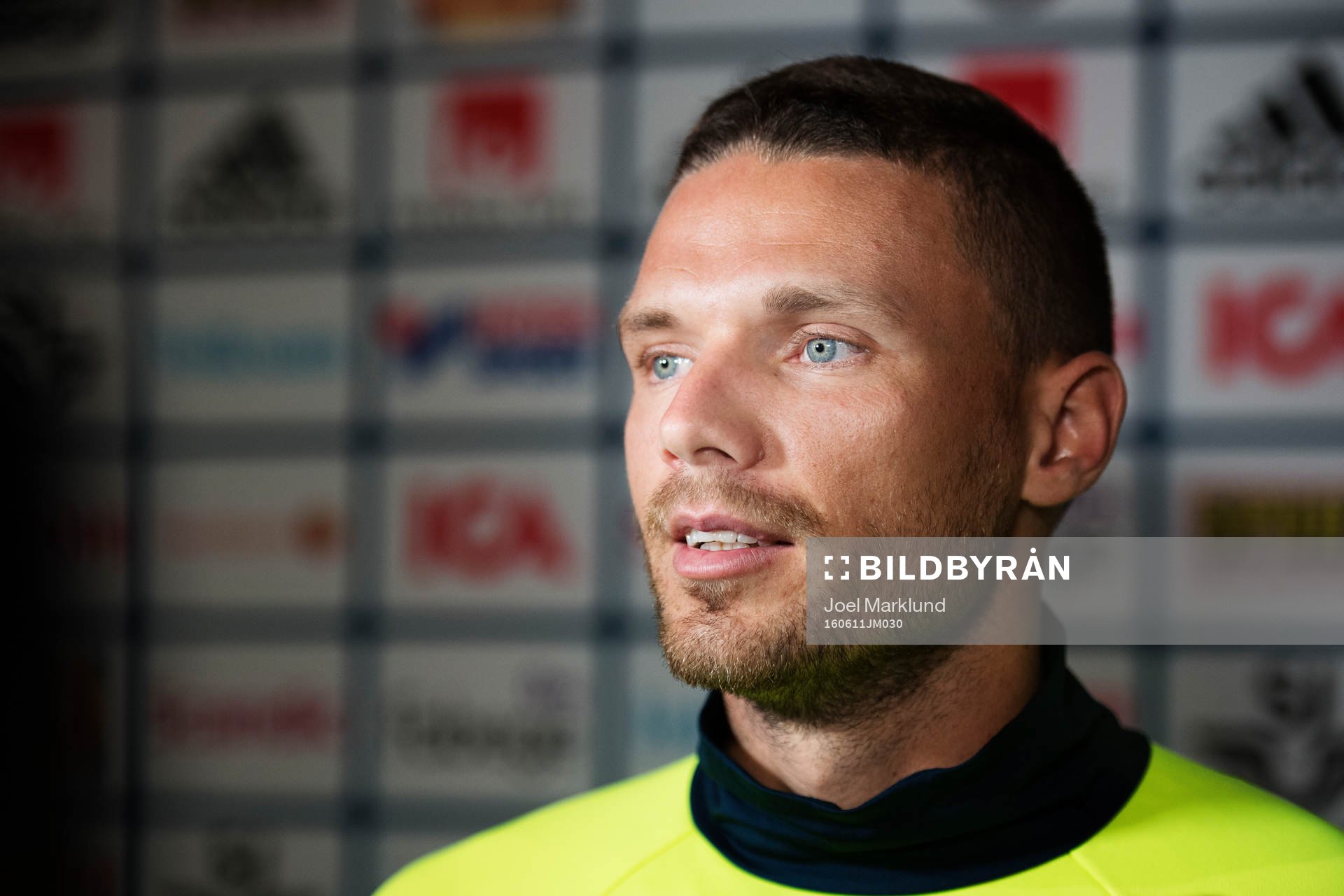 Marcus Berg i mixed zone