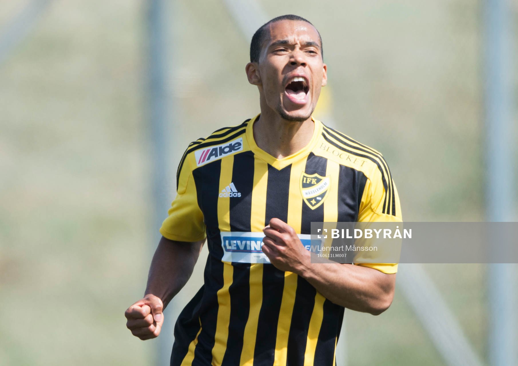 IFK Hässleholms Kevin Thompson har gjort 1-3 i matchen i