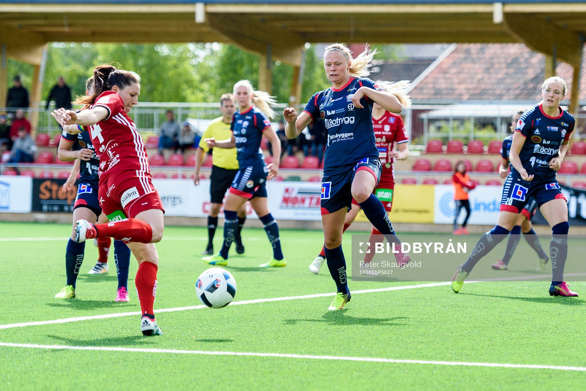 Piteås Josefin Johansson och Linköpings Fridolina Rolfö