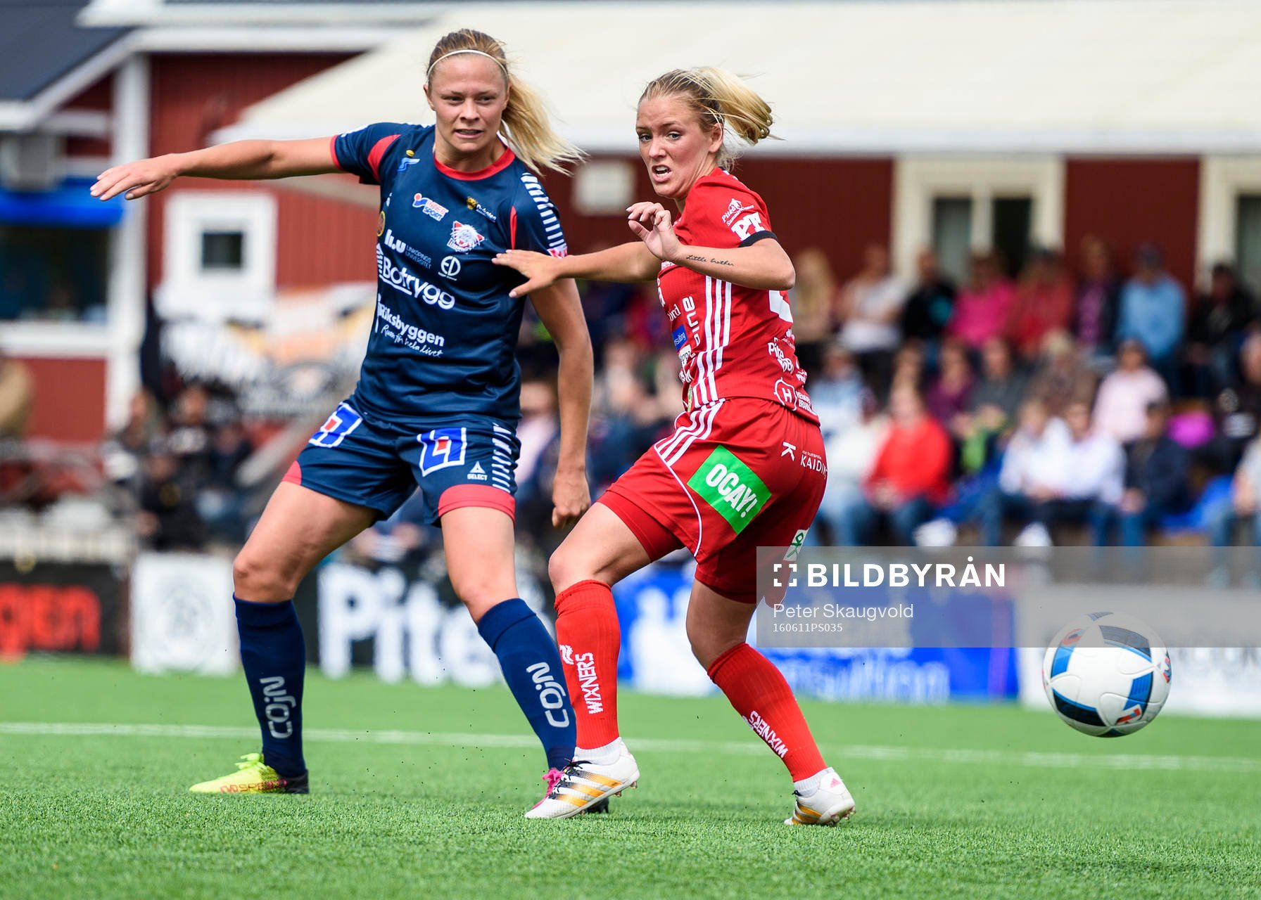 Linköpings Fridolina Rolfö och Piteås Ronja Aronsson