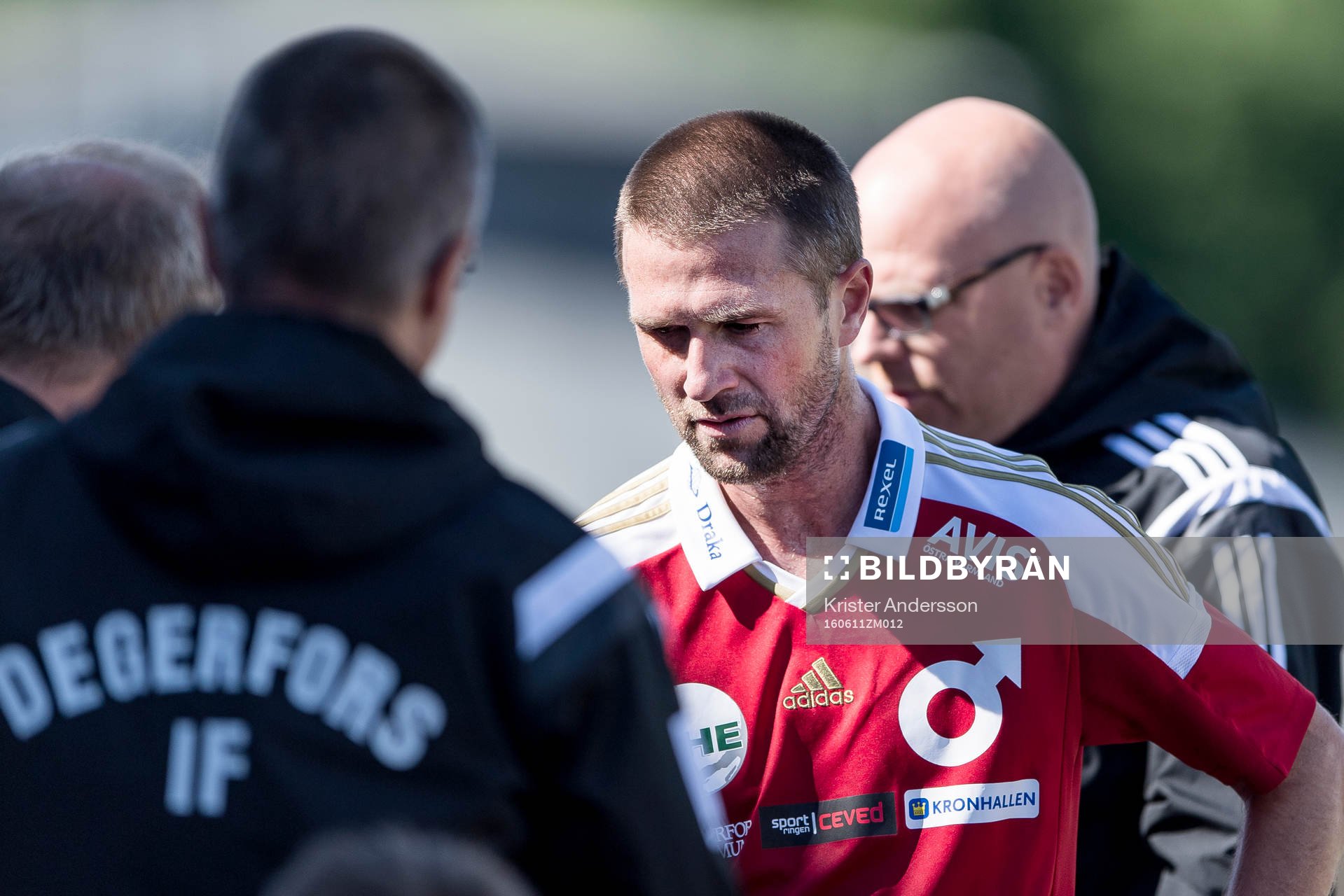 Degerfors Tobias Solberg tvingas utgå på grund av skada