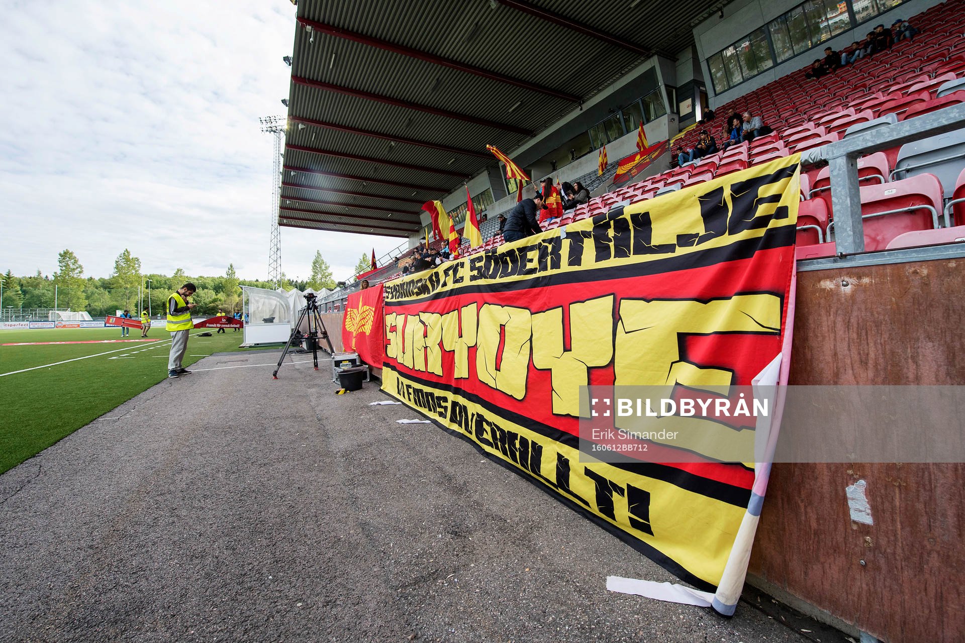 En Syrianska-banderoll