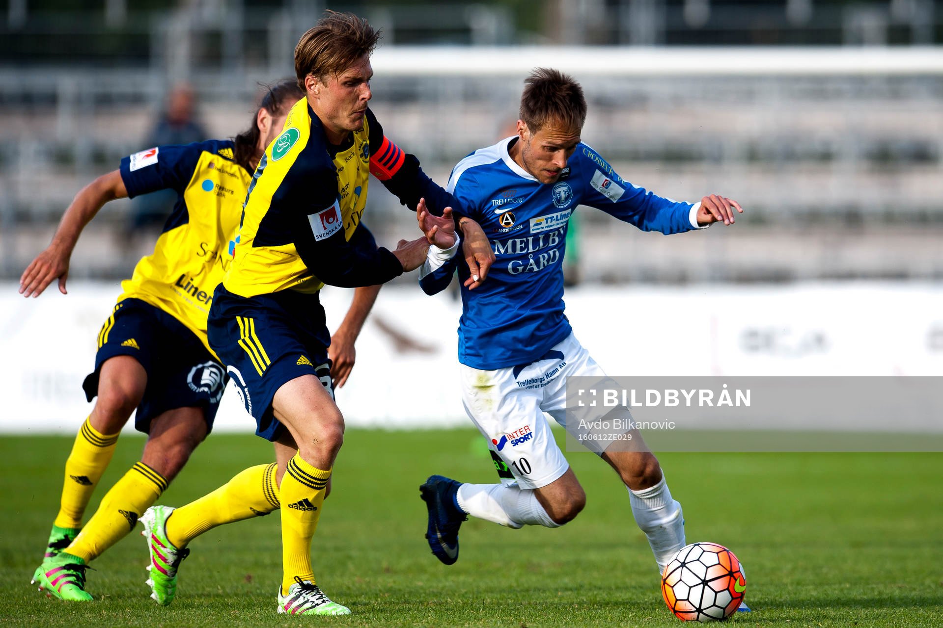 Trelleborgs Zoran Jovanovic och Ängelholms Marcus Bergholtz
