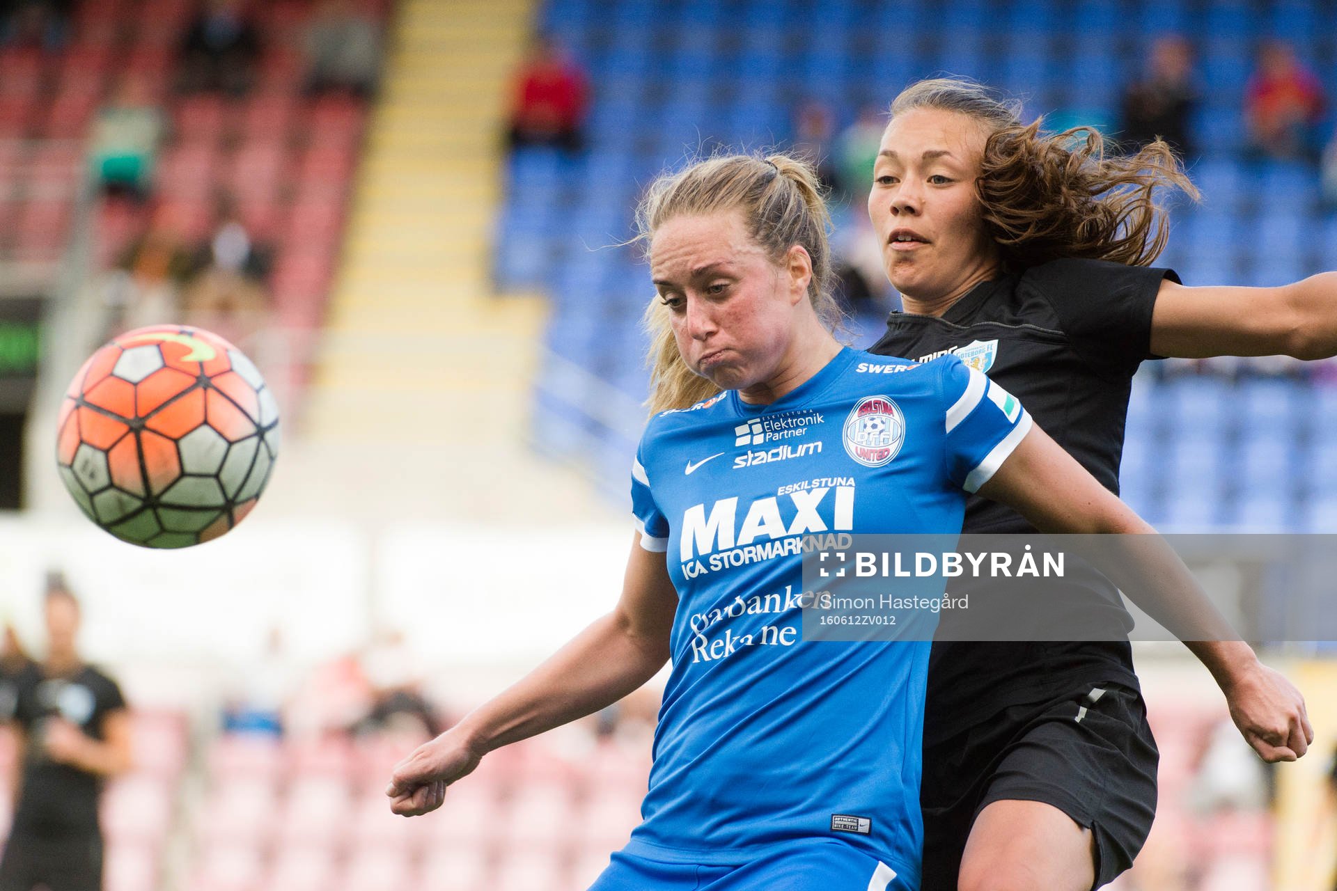 Eskilstunas Felicia Karlsson  och Göteborgs  Elin